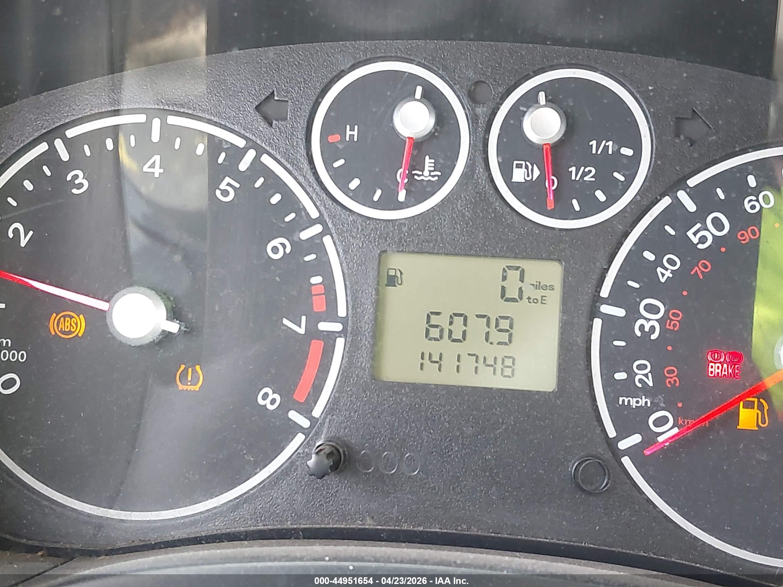 FORD TRANSIT image 7