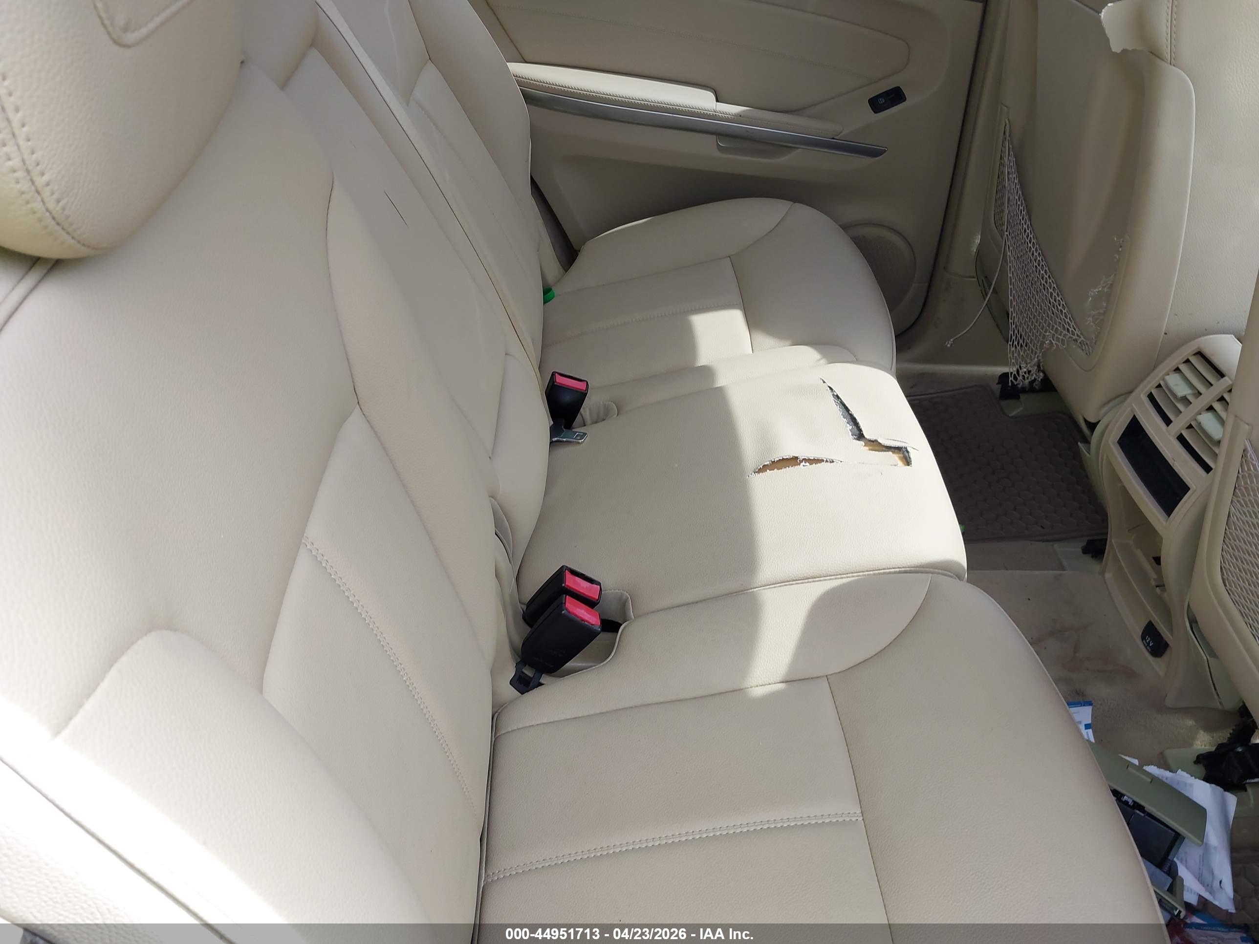 MERCEDES-BENZ GL image 8