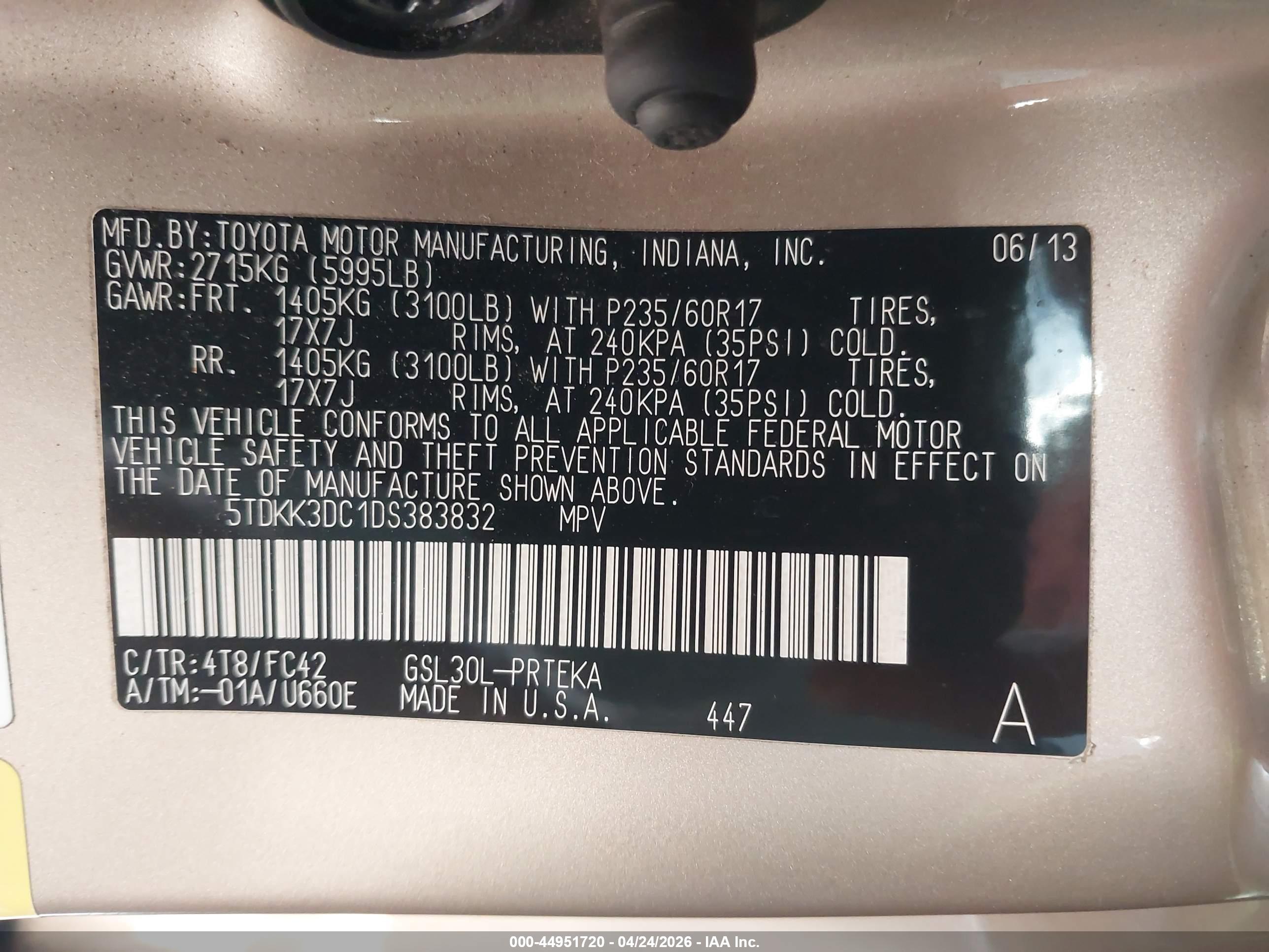 TOYOTA SIENNA image 9