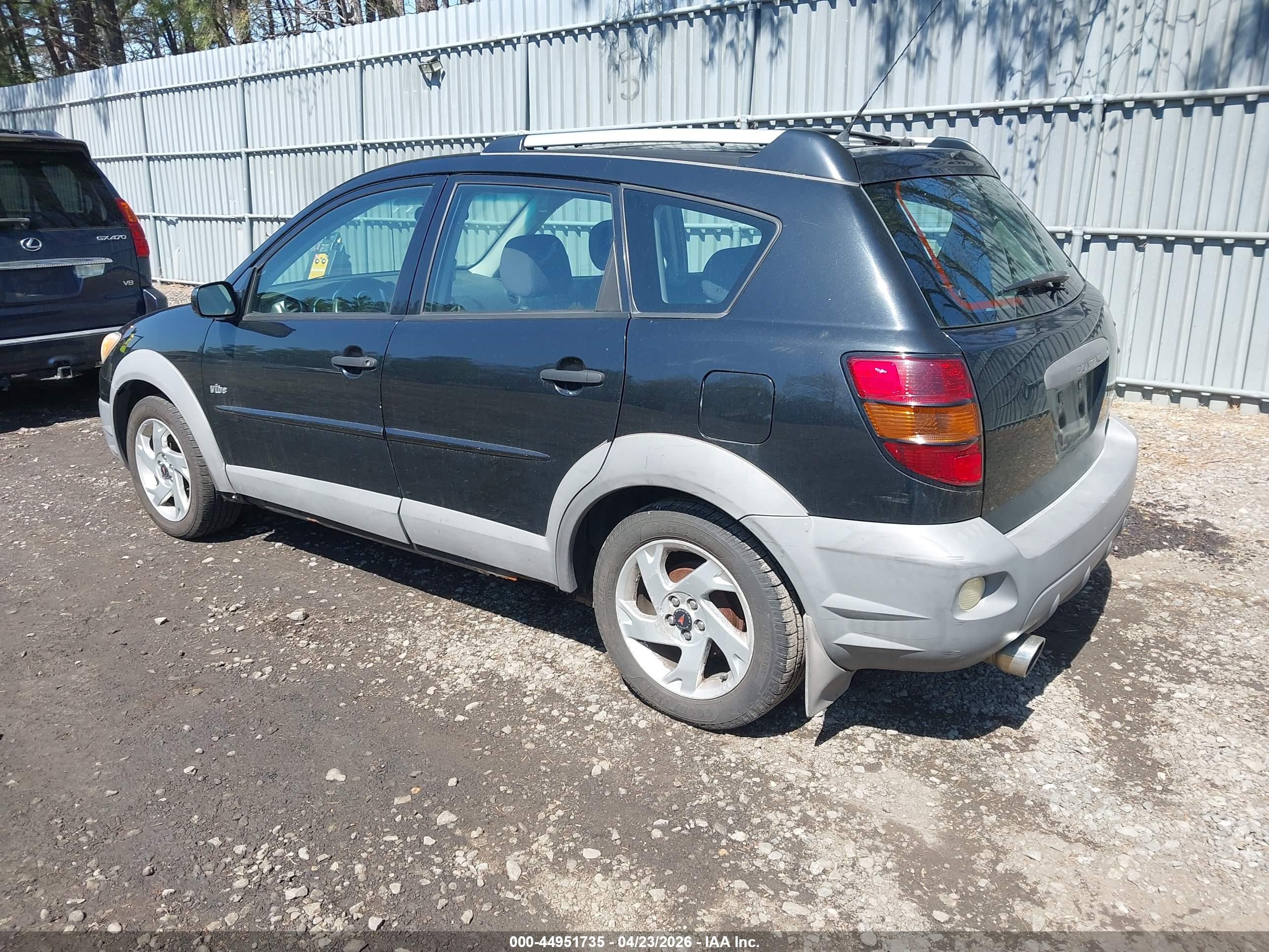 PONTIAC VIBE image 3