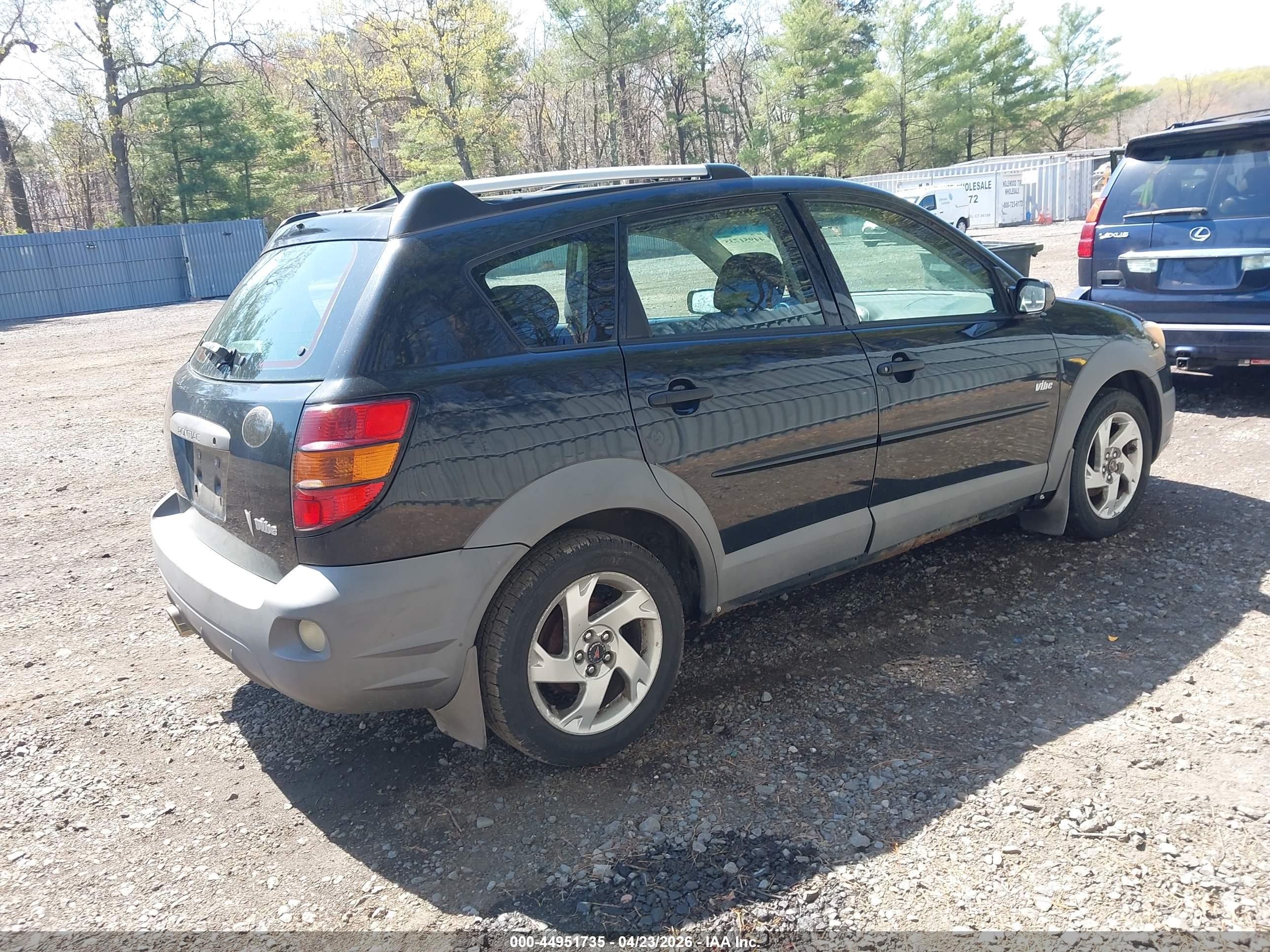 PONTIAC VIBE image 4