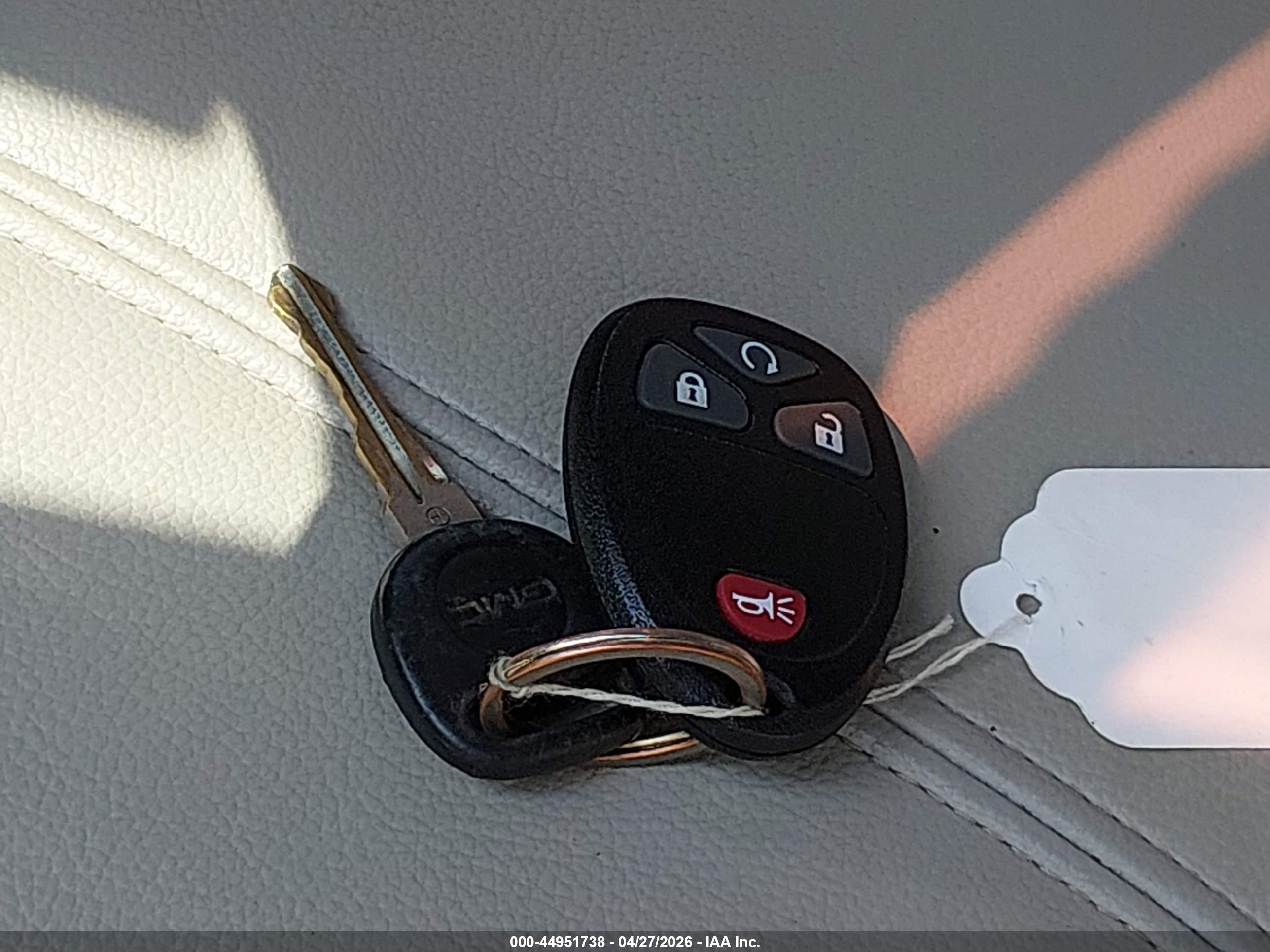 GMC SIERRA image 11