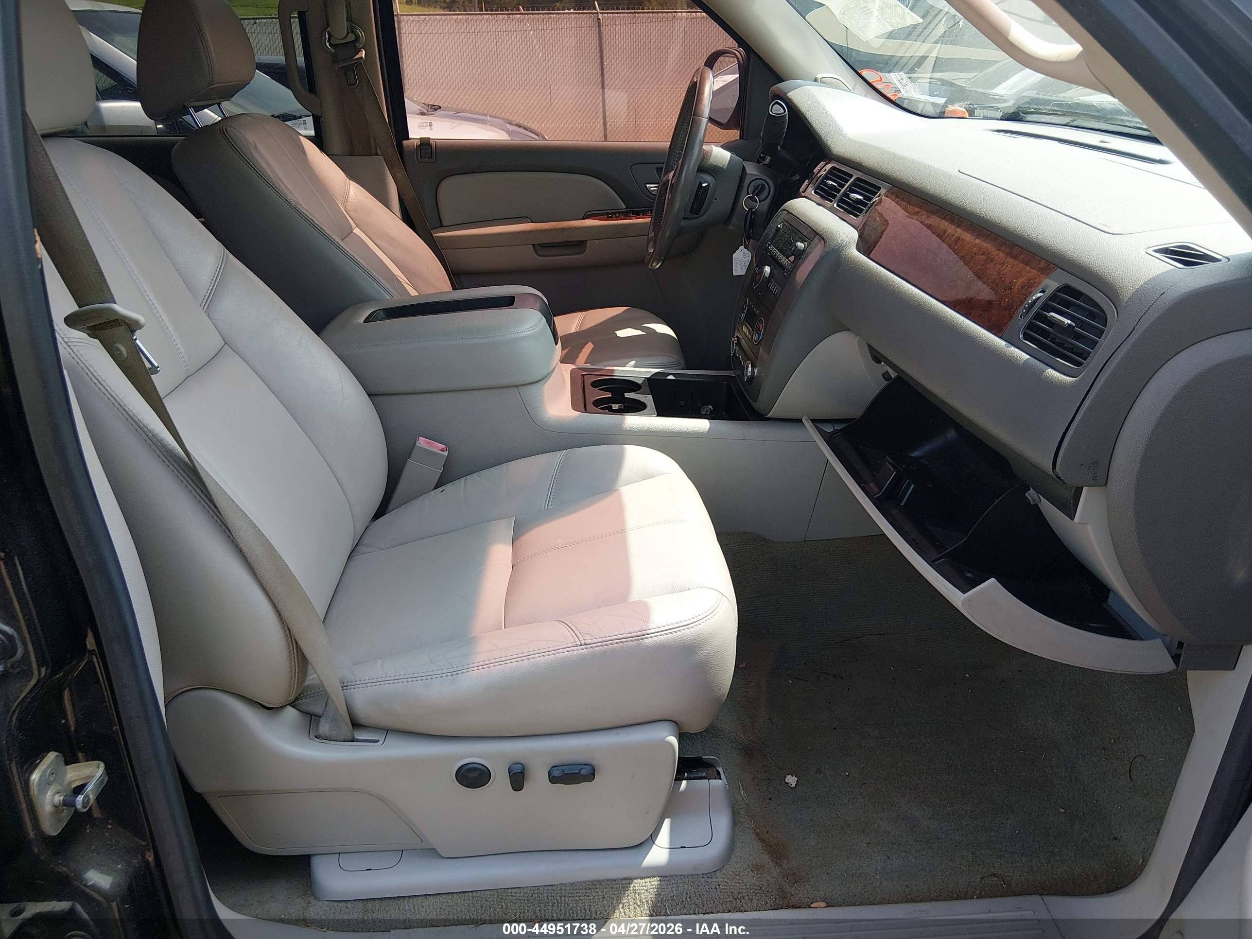 GMC SIERRA image 5