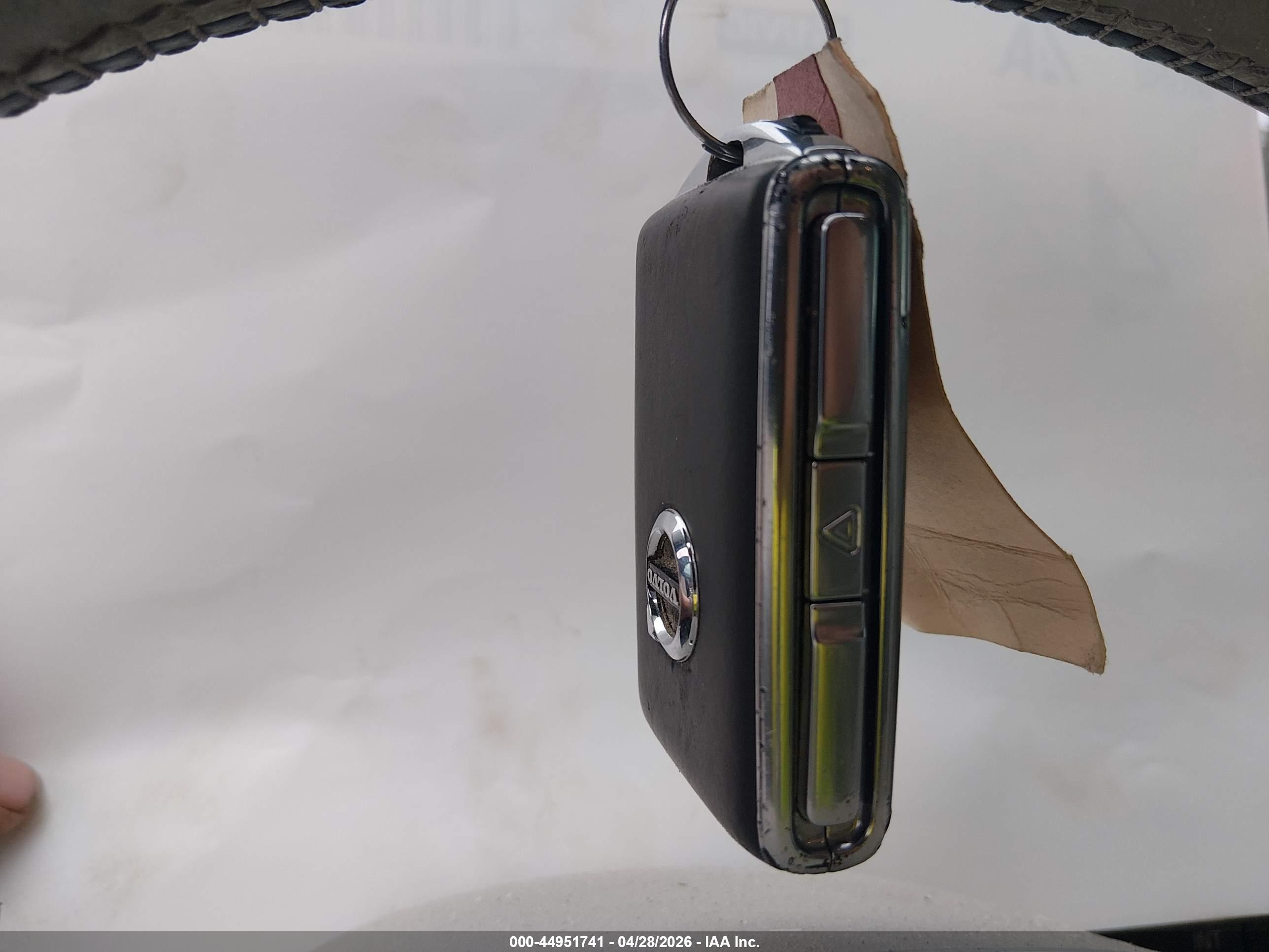 VOLVO S90 image 11
