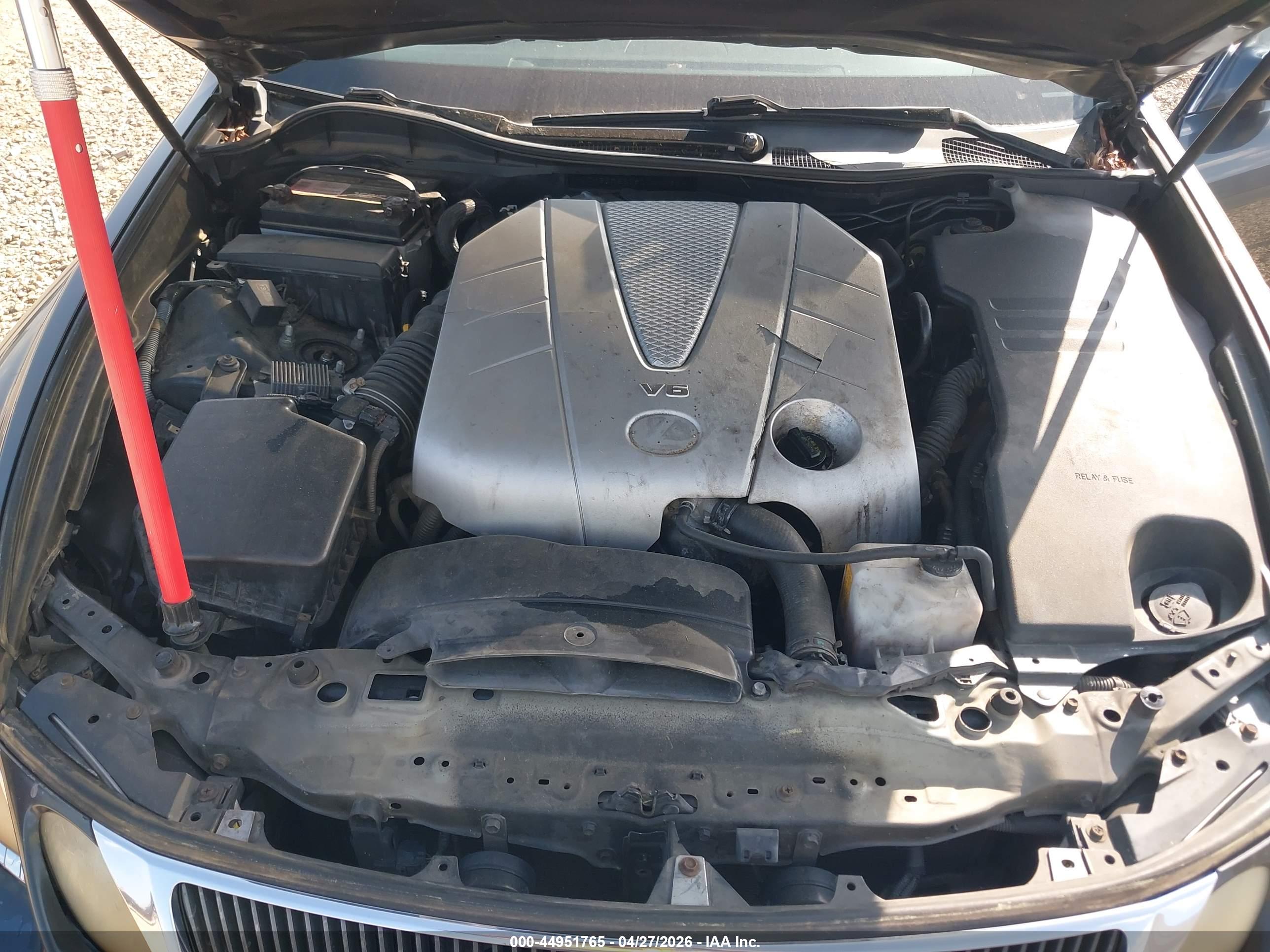 LEXUS GS image 10