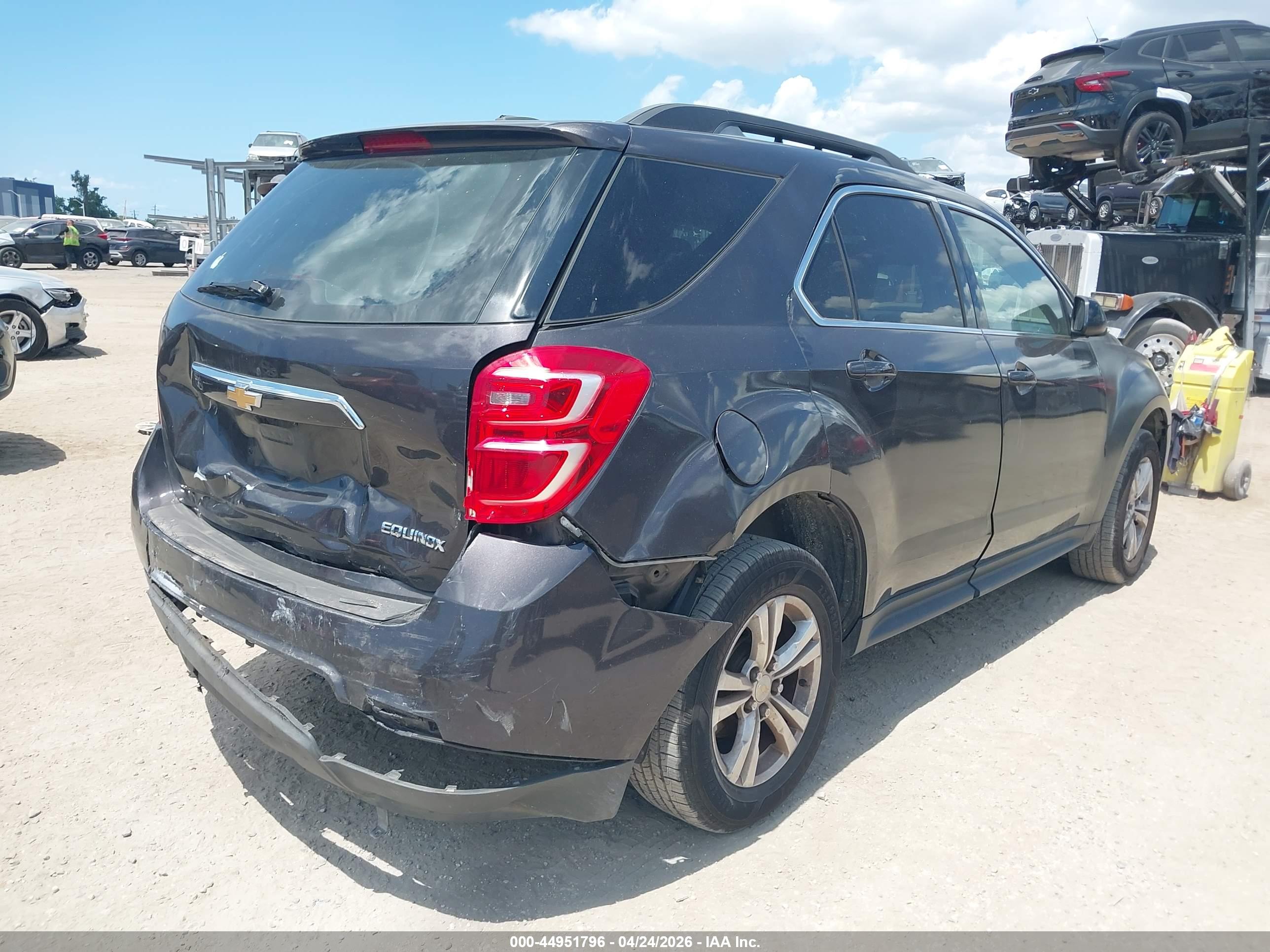 CHEVROLET EQUINOX image 4