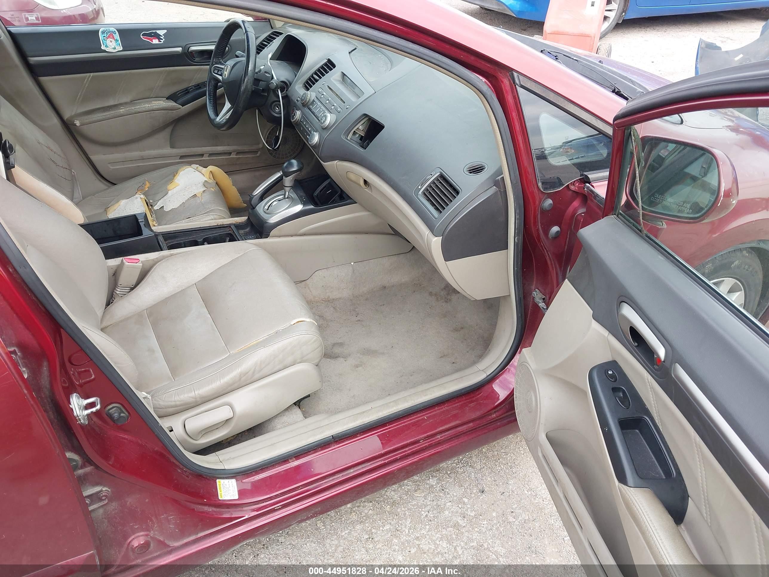 HONDA CIVIC image 5