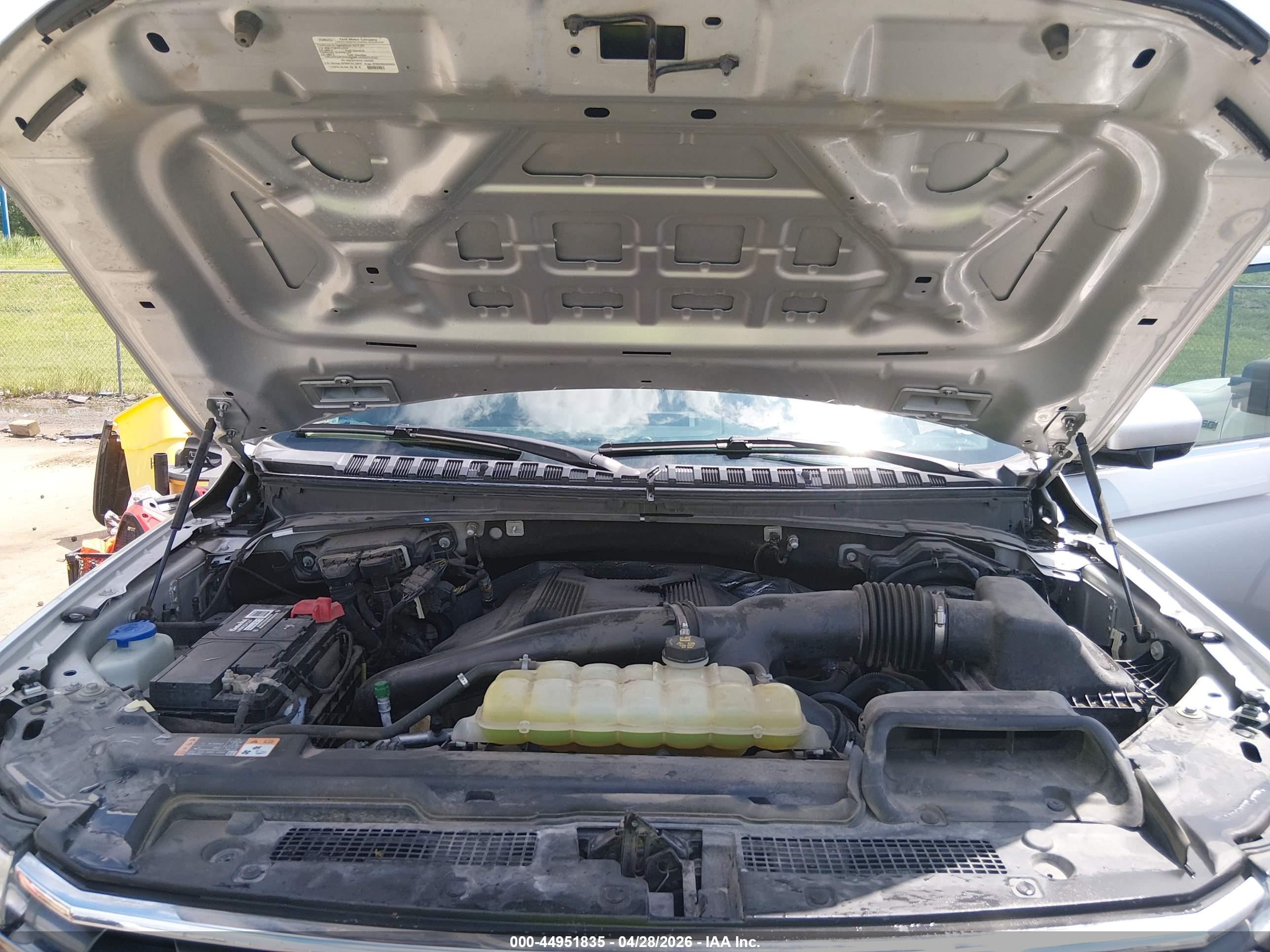 FORD EXPEDITION image 10