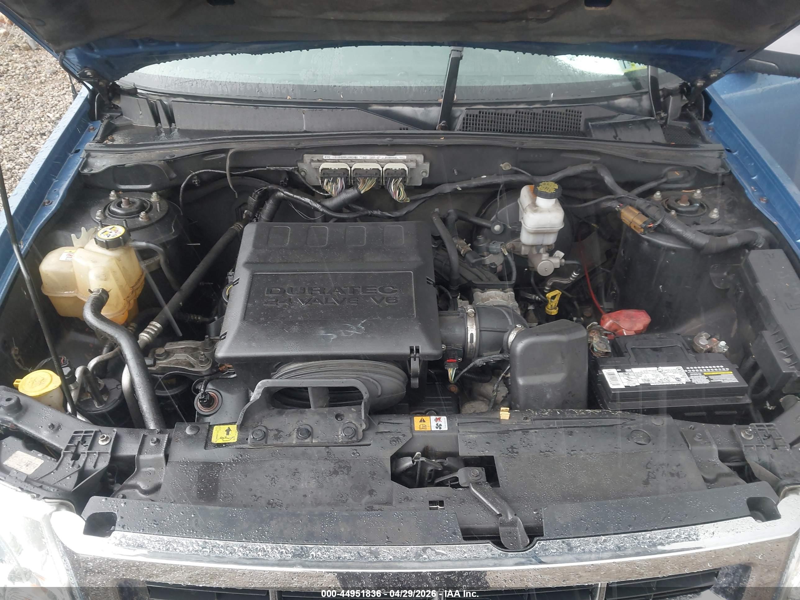FORD ESCAPE image 10