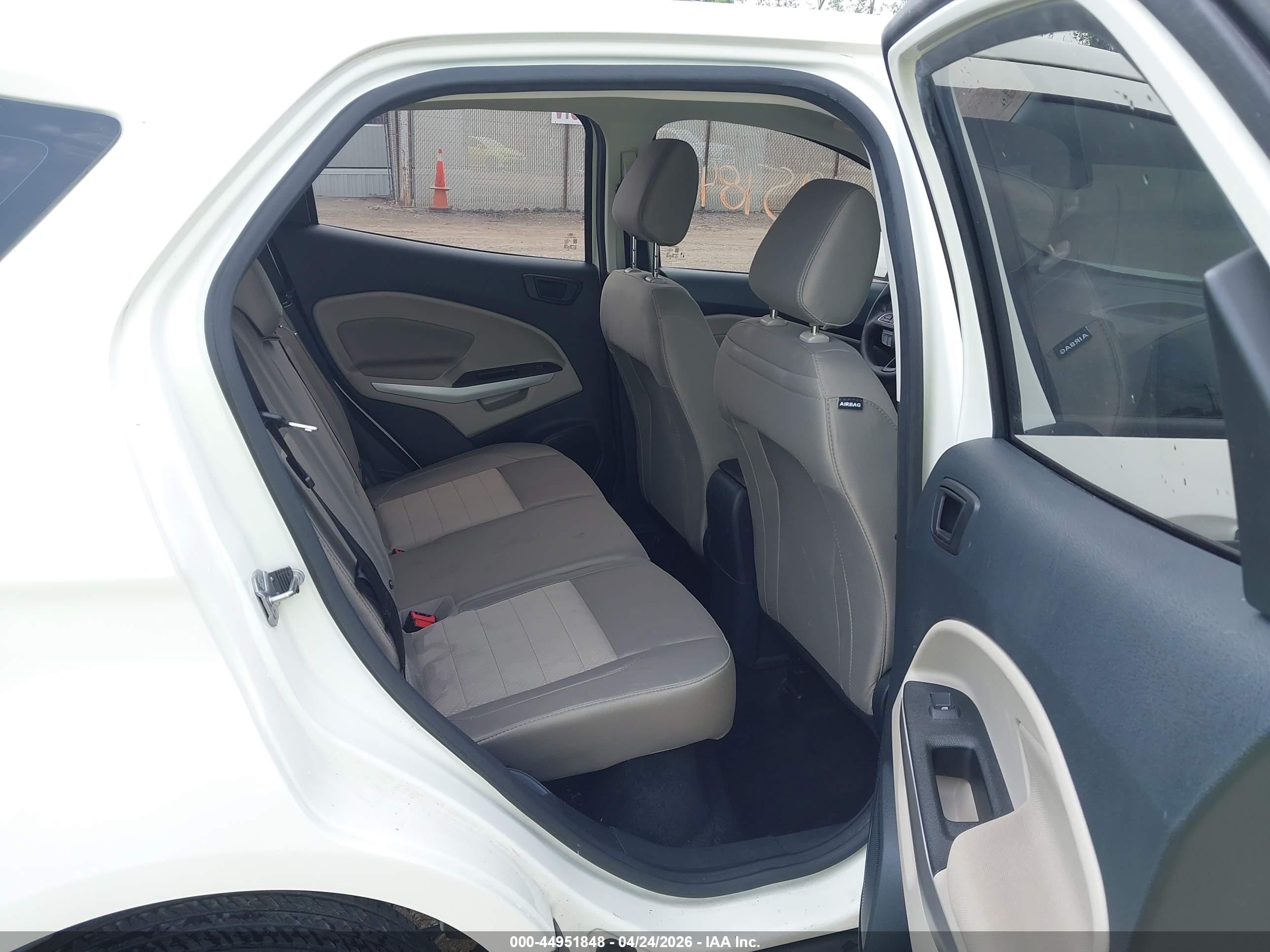 FORD ECOSPORT image 8