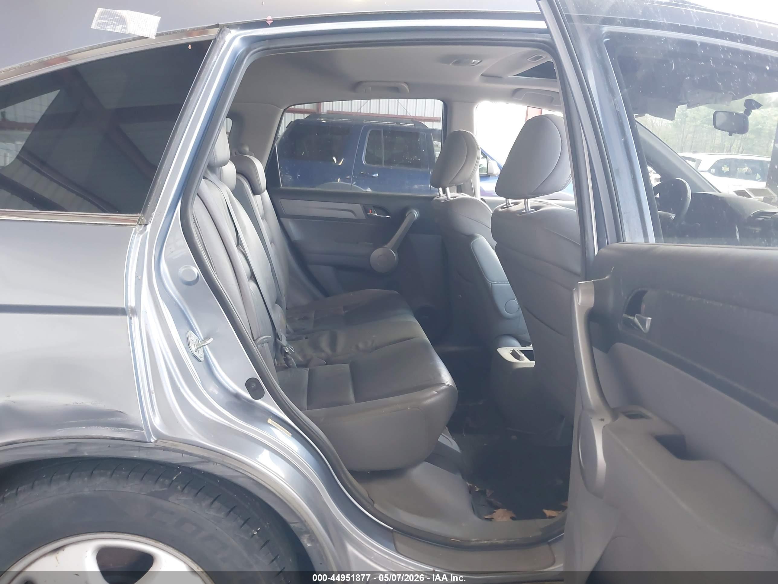 HONDA CR-V image 8