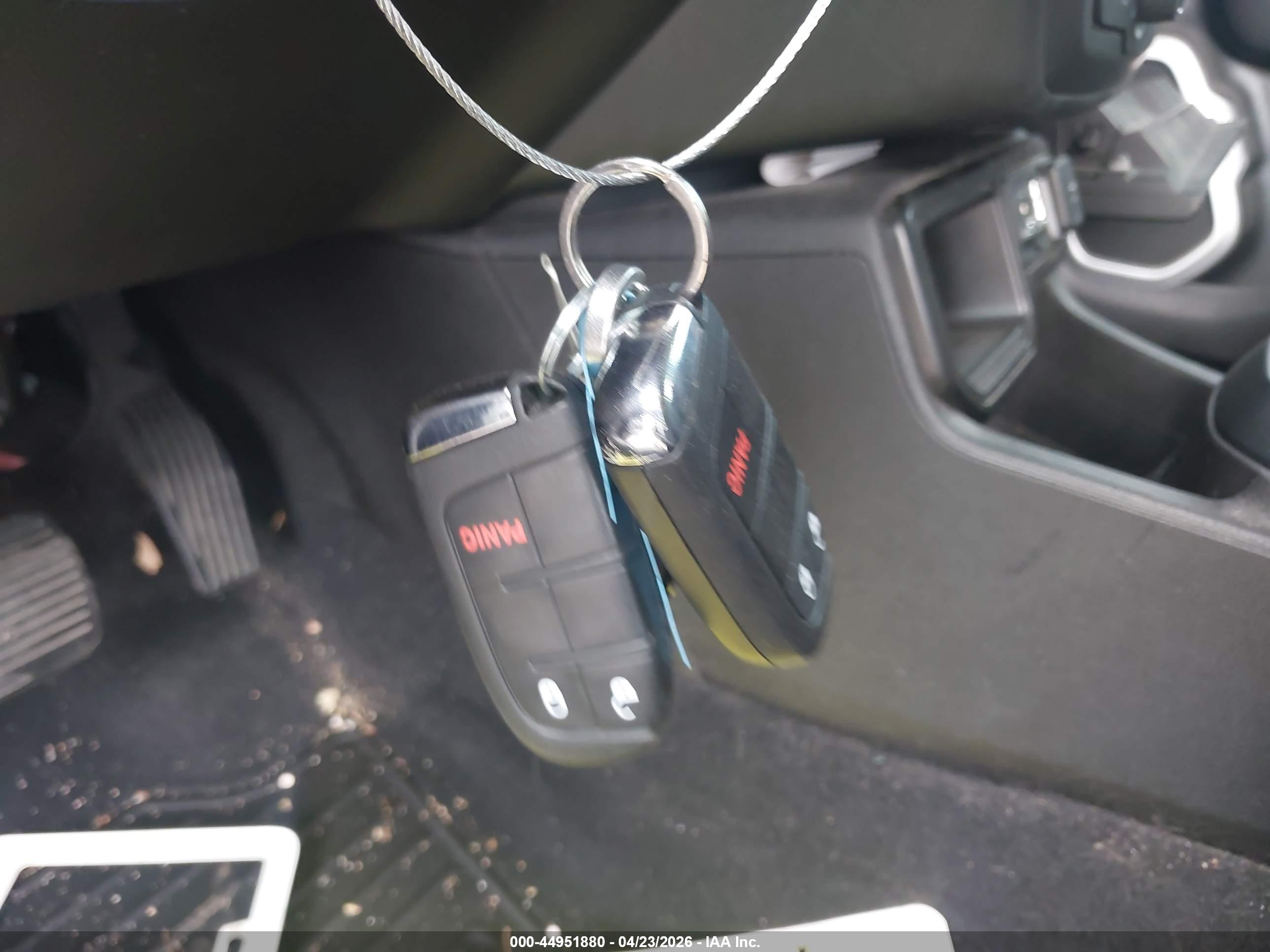 JEEP RENEGADE image 11