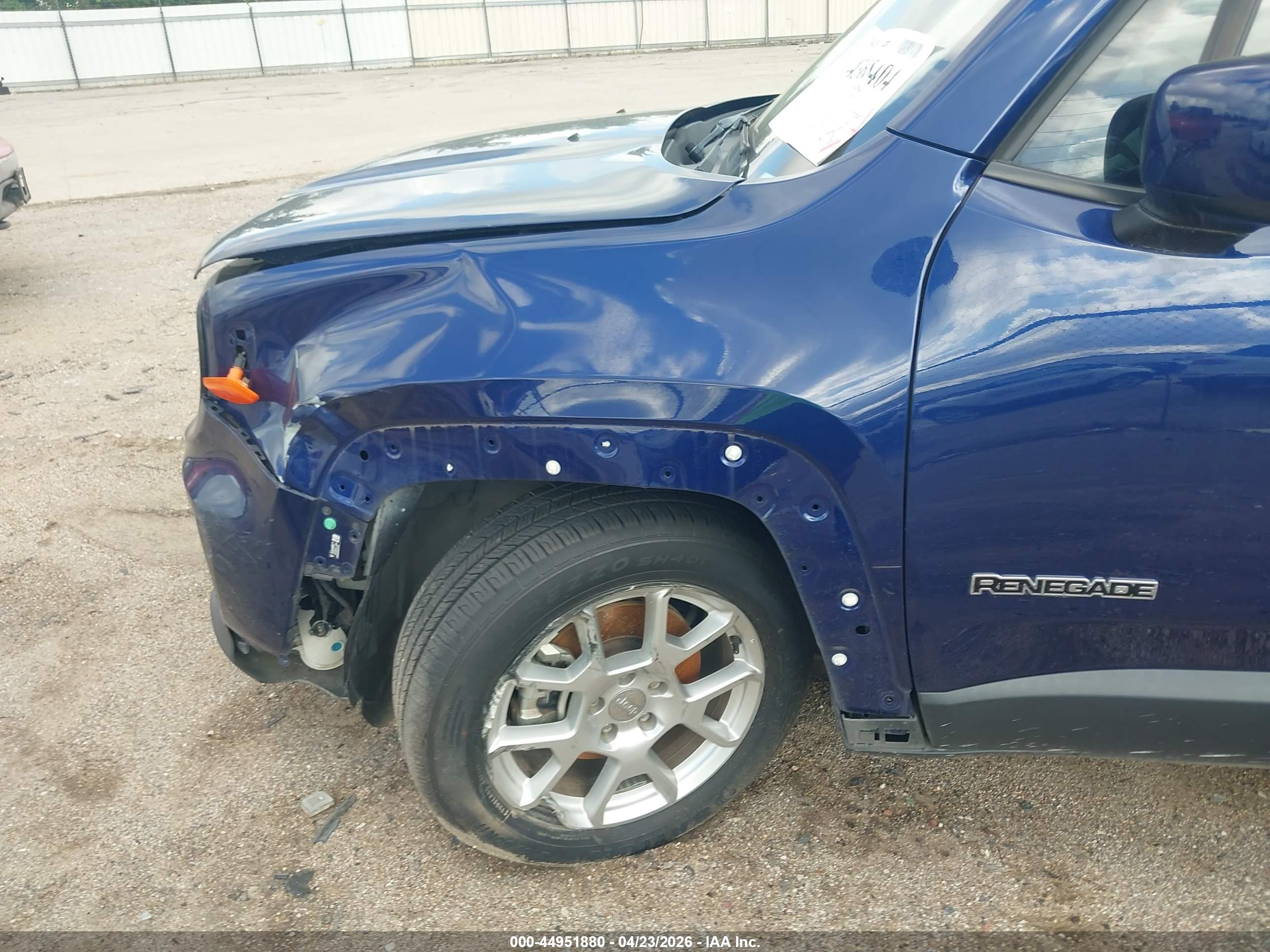 JEEP RENEGADE image 6