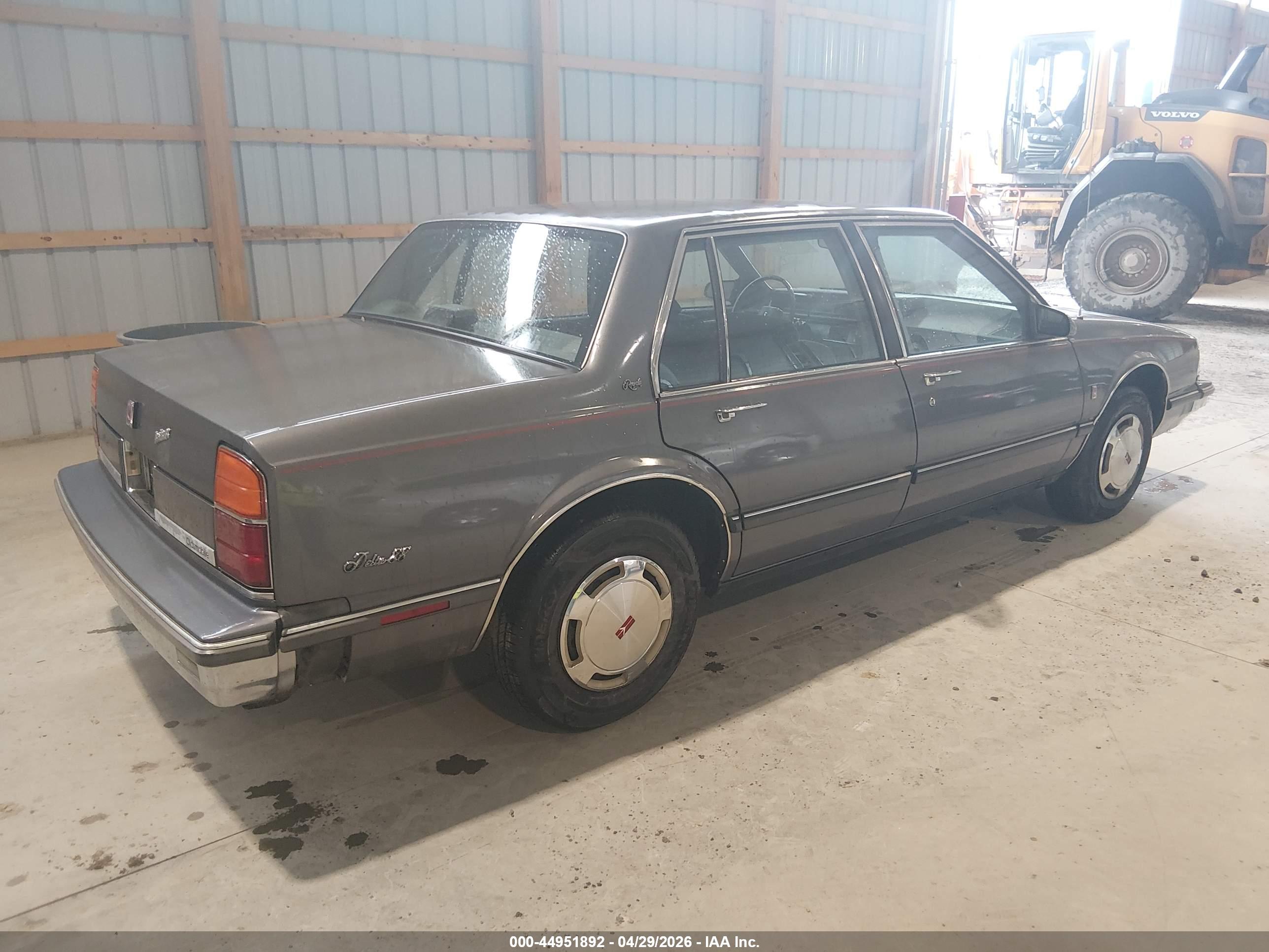 OLDSMOBILE DELTA image 4