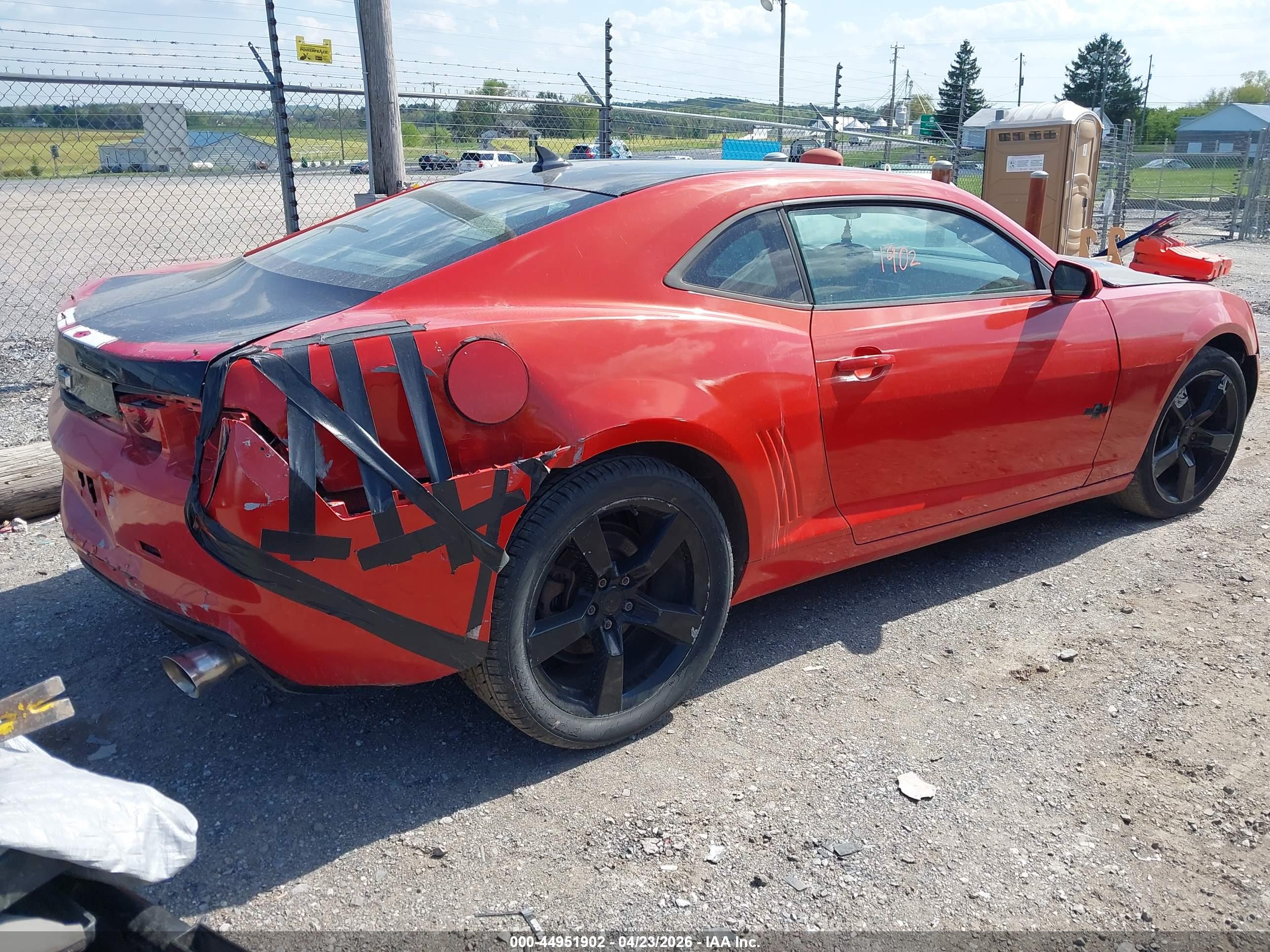 CHEVROLET CAMARO image 4