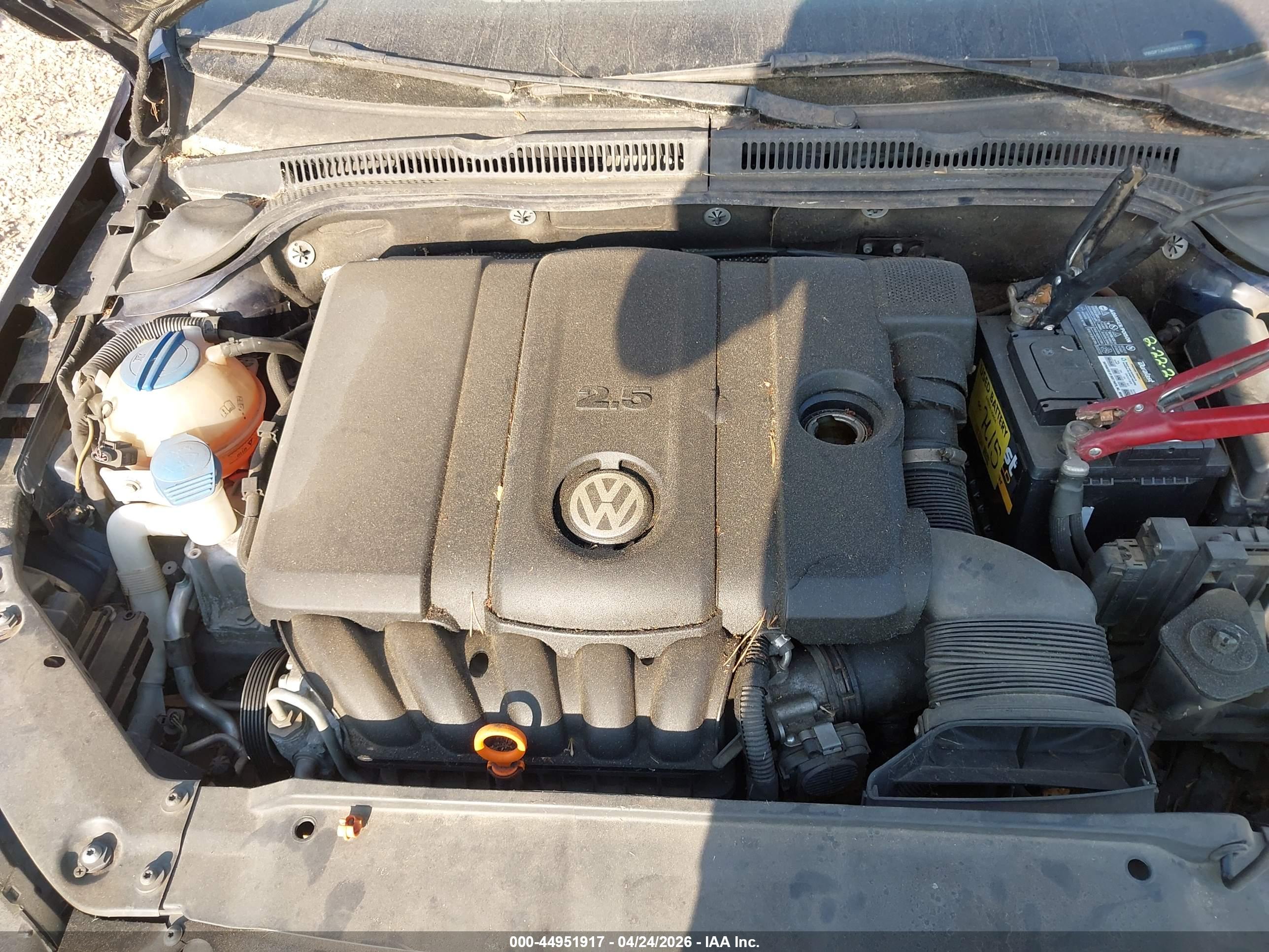 VOLKSWAGEN JETTA image 10