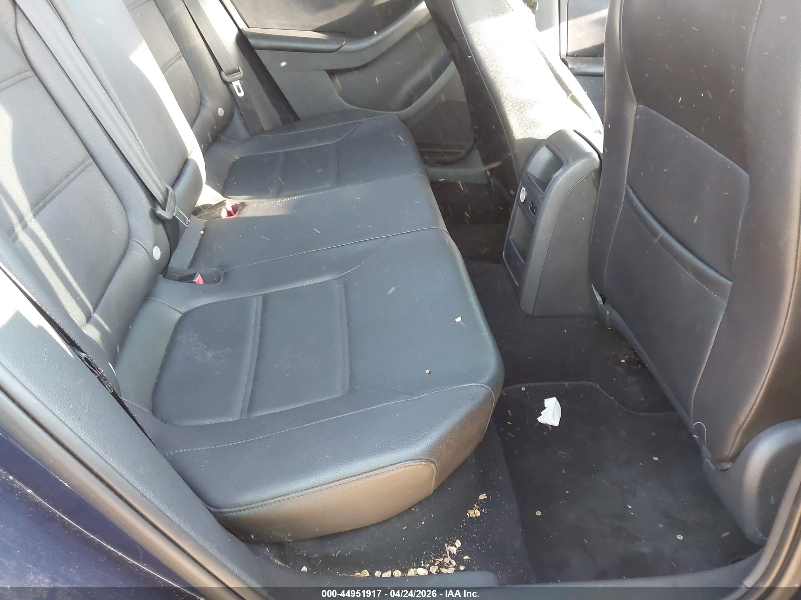 VOLKSWAGEN JETTA image 8