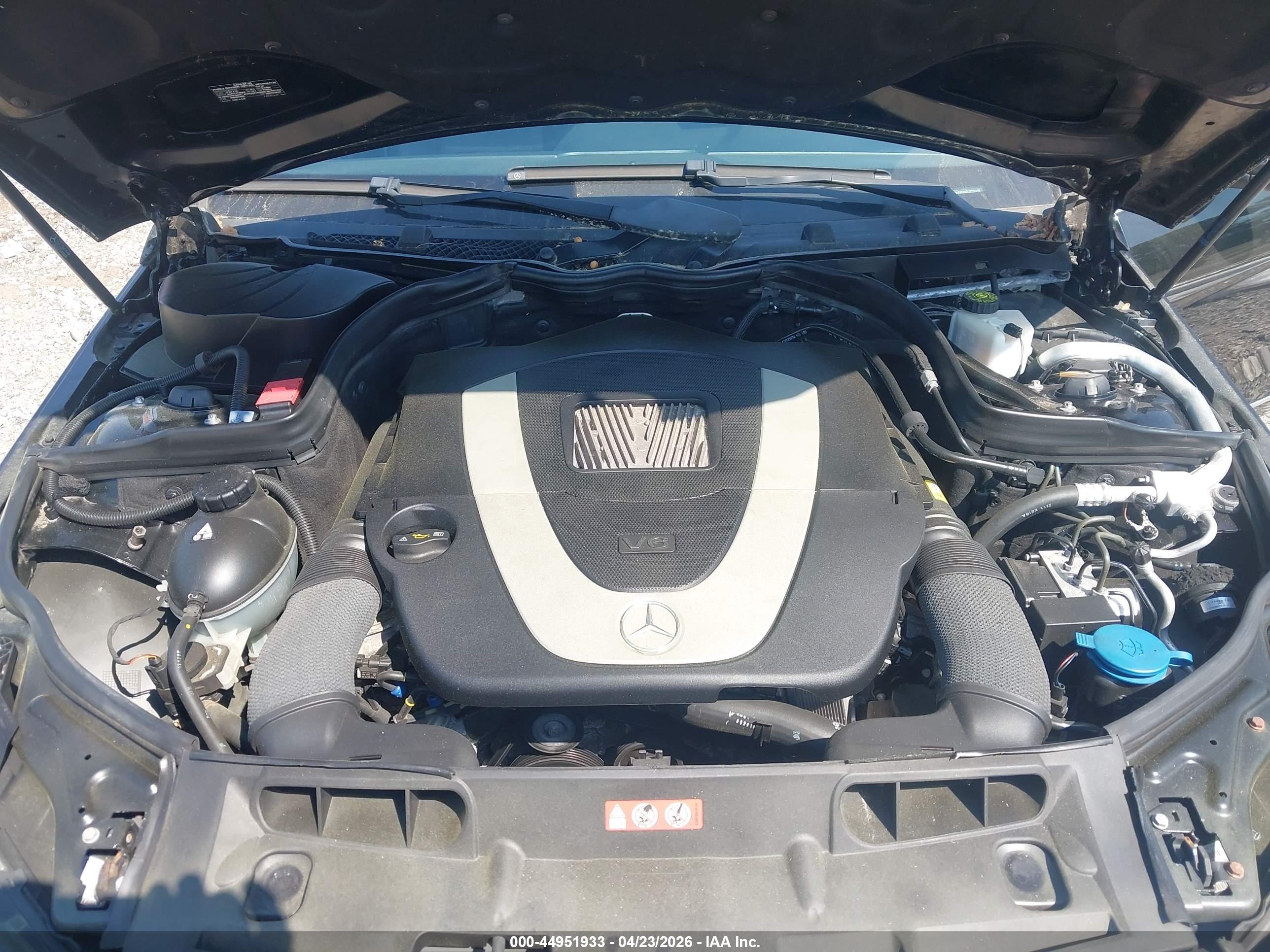 MERCEDES-BENZ C image 10