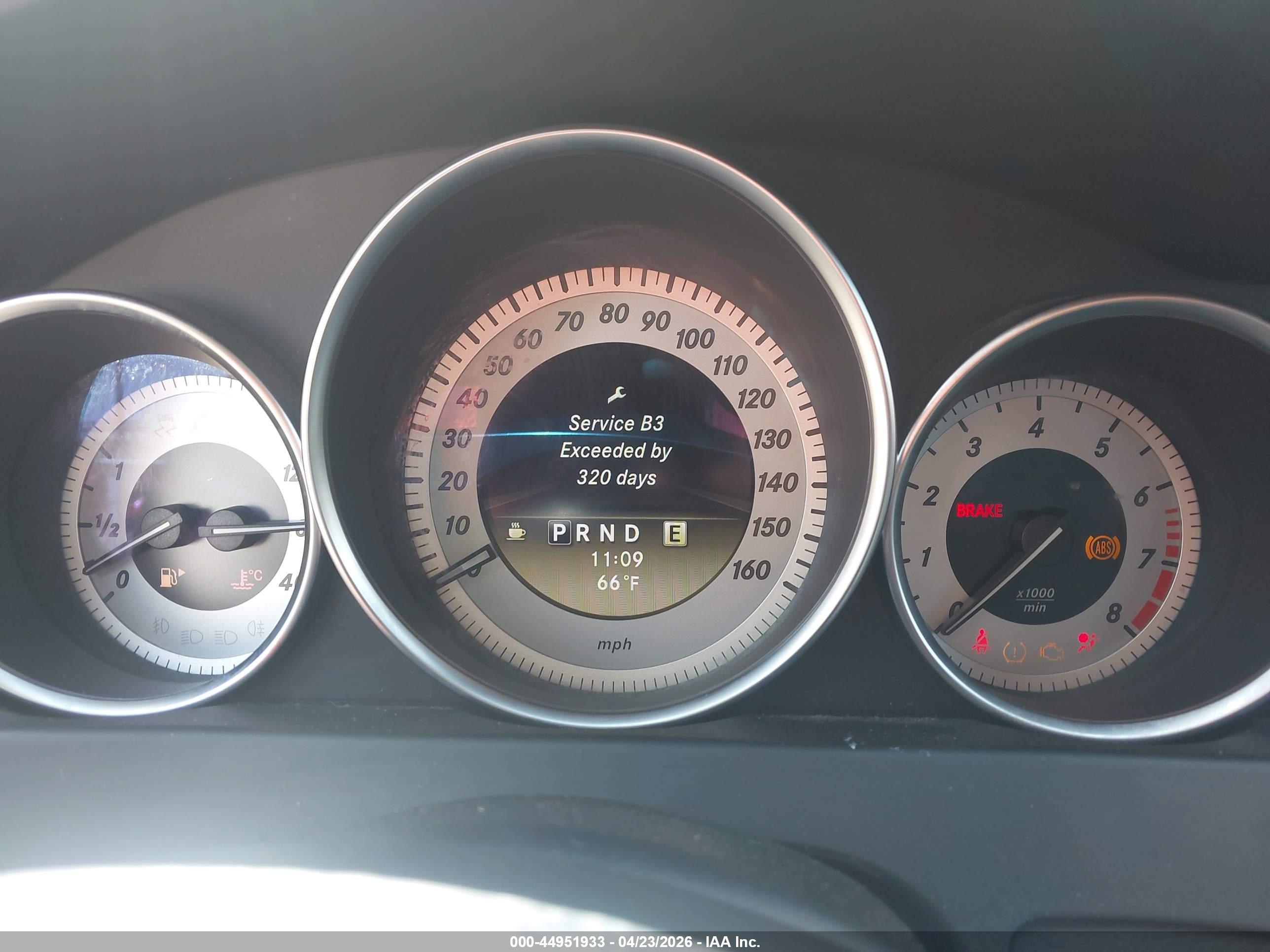 MERCEDES-BENZ C image 7