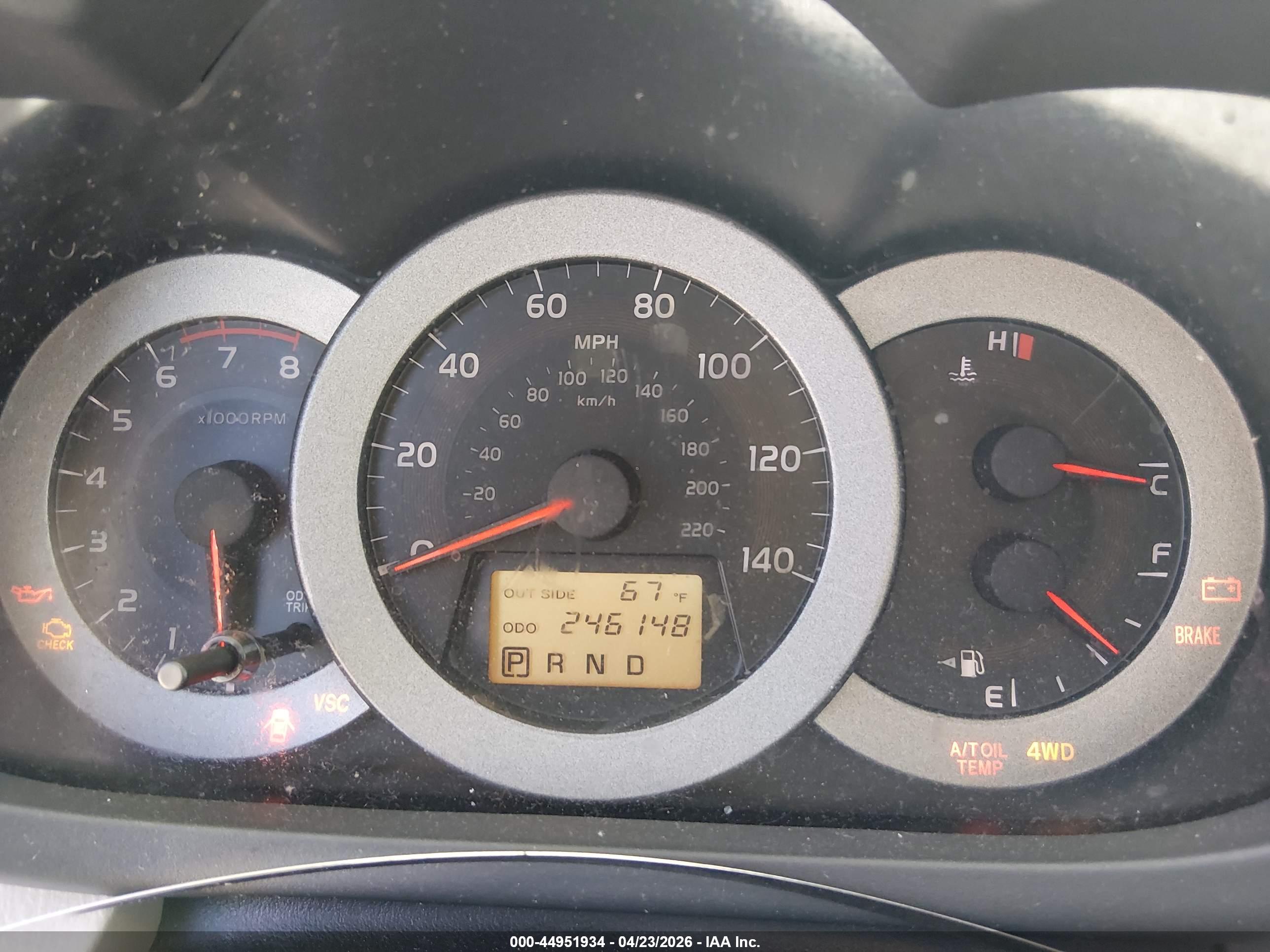 TOYOTA RAV4 image 7
