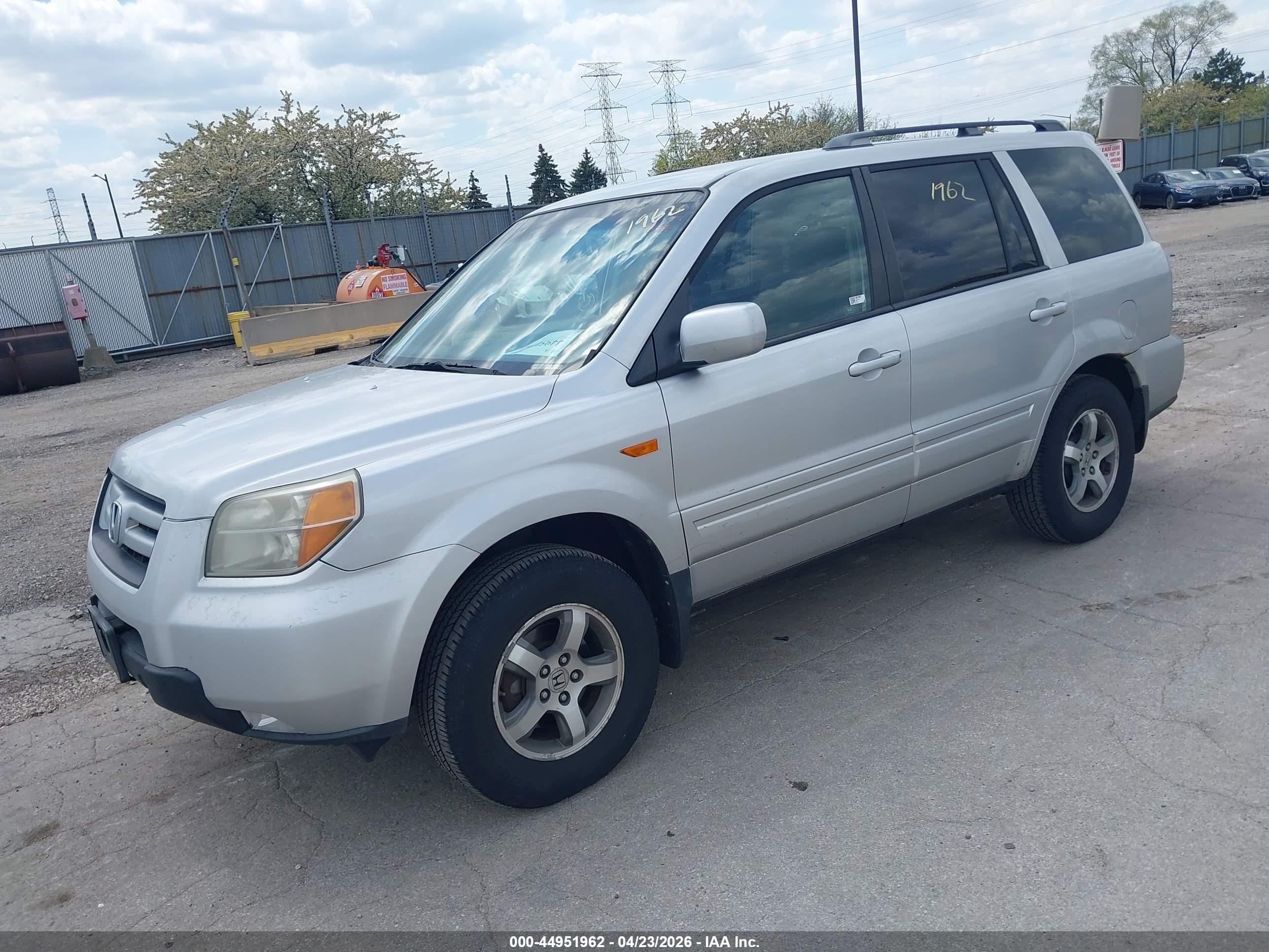 HONDA PILOT image 2