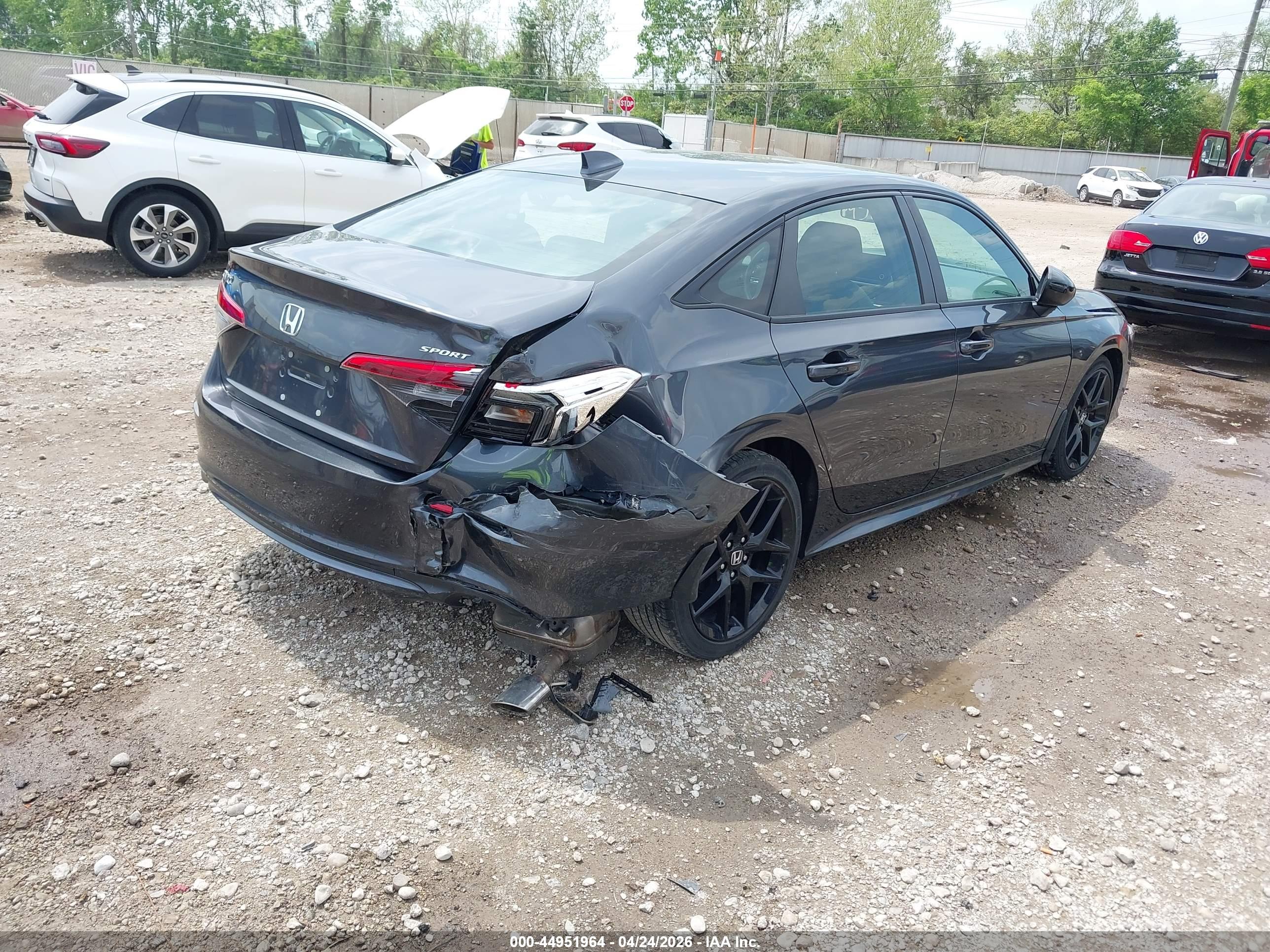 HONDA CIVIC image 4
