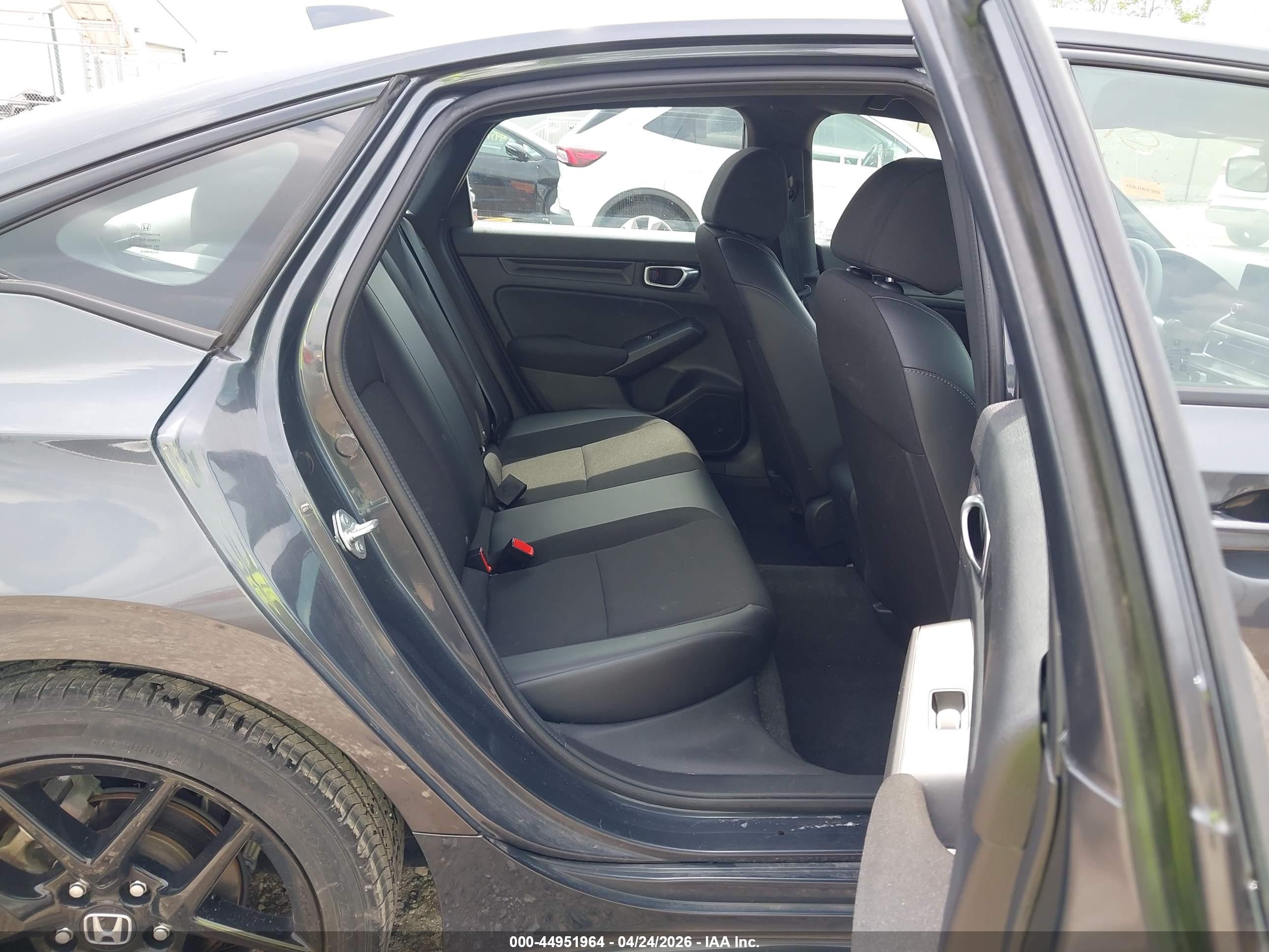 HONDA CIVIC image 8