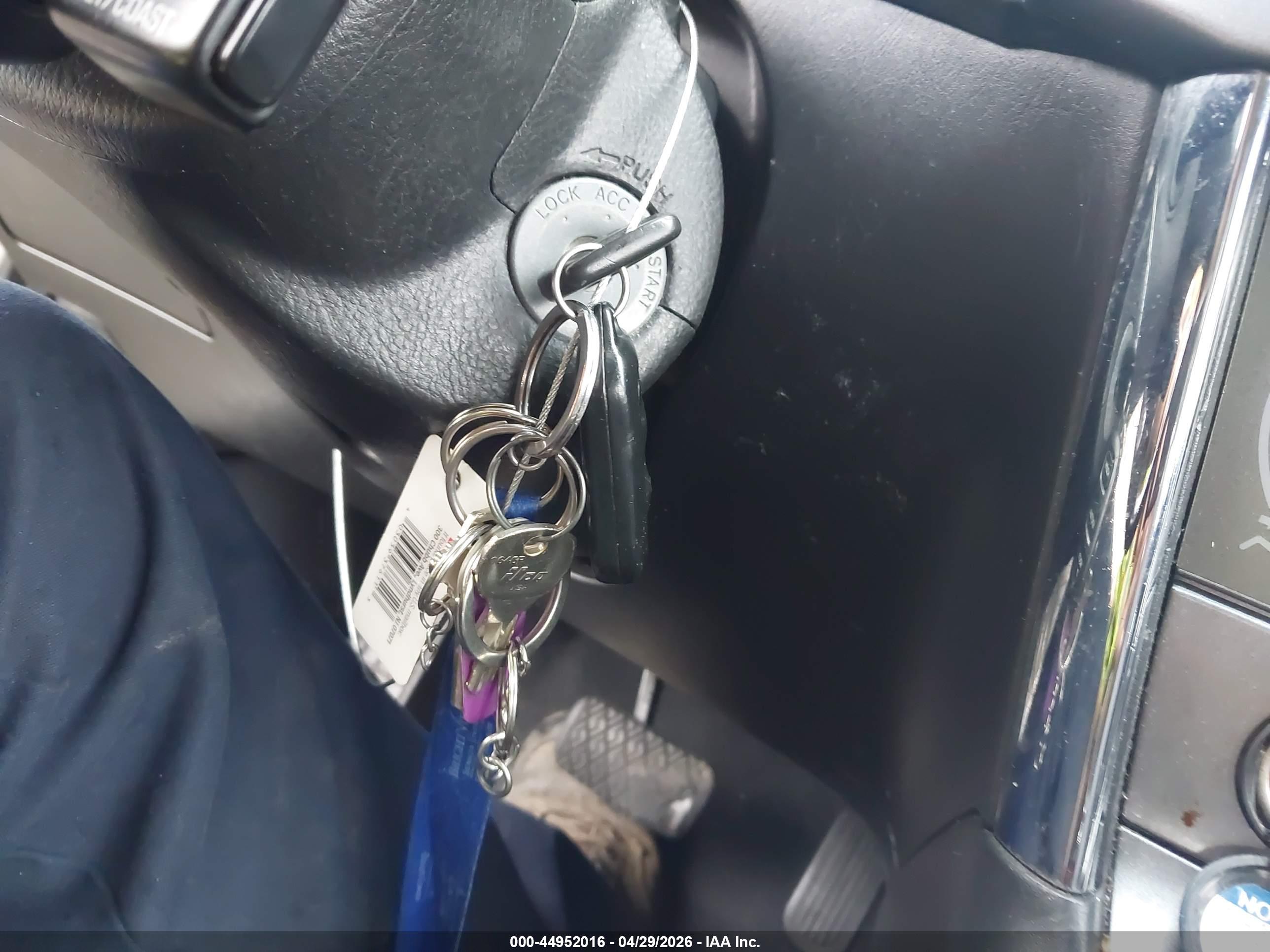 TOYOTA MATRIX image 11
