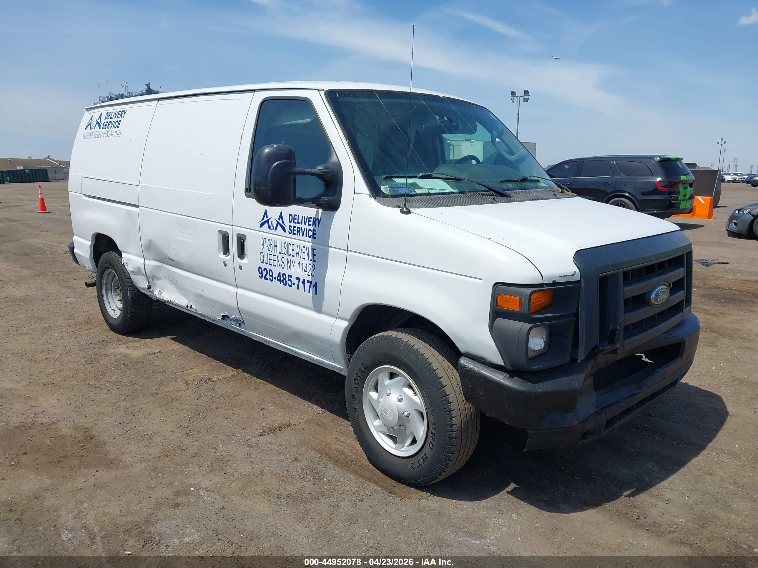 FORD E-250 image 6