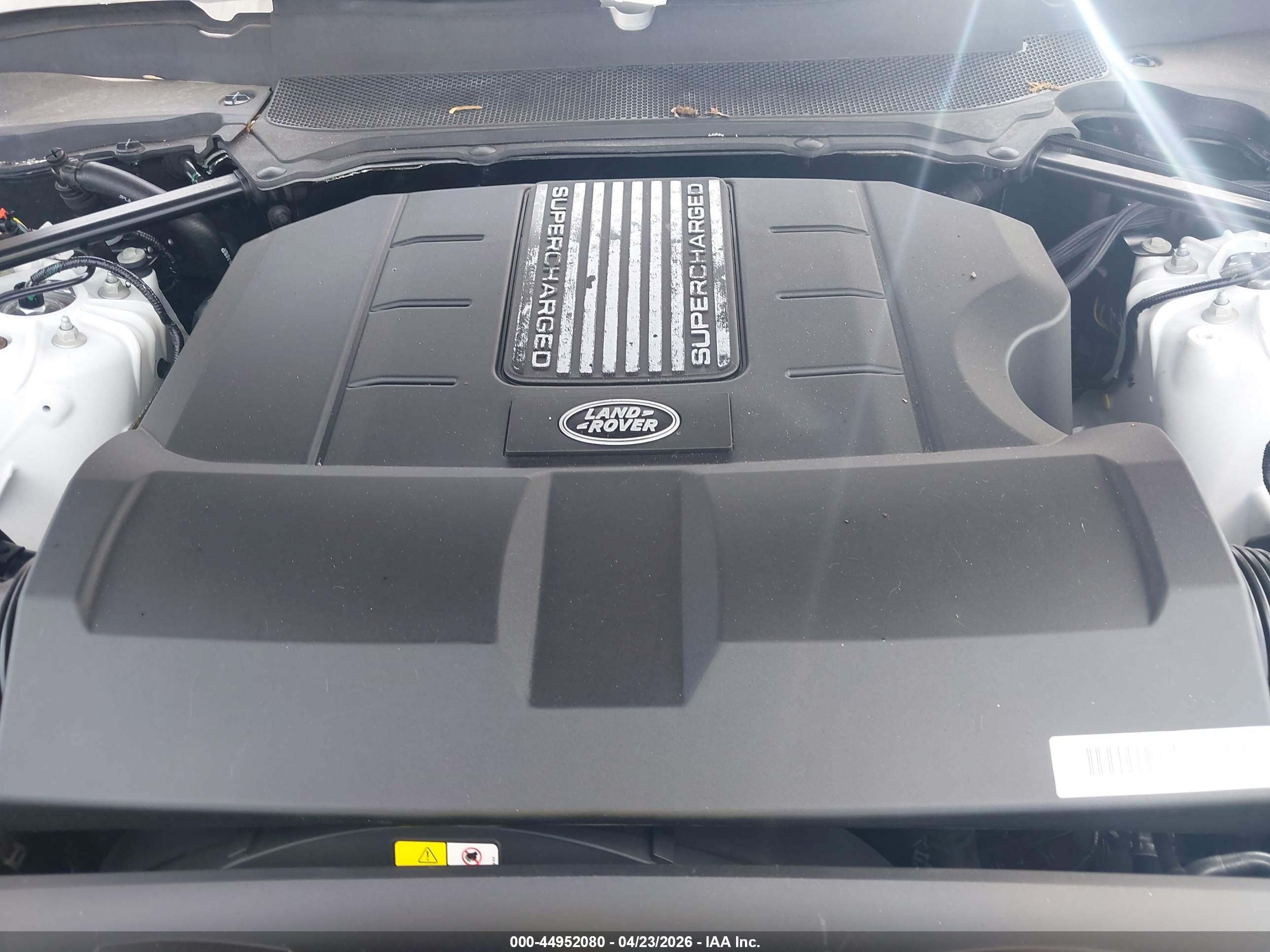 LAND ROVER image 10