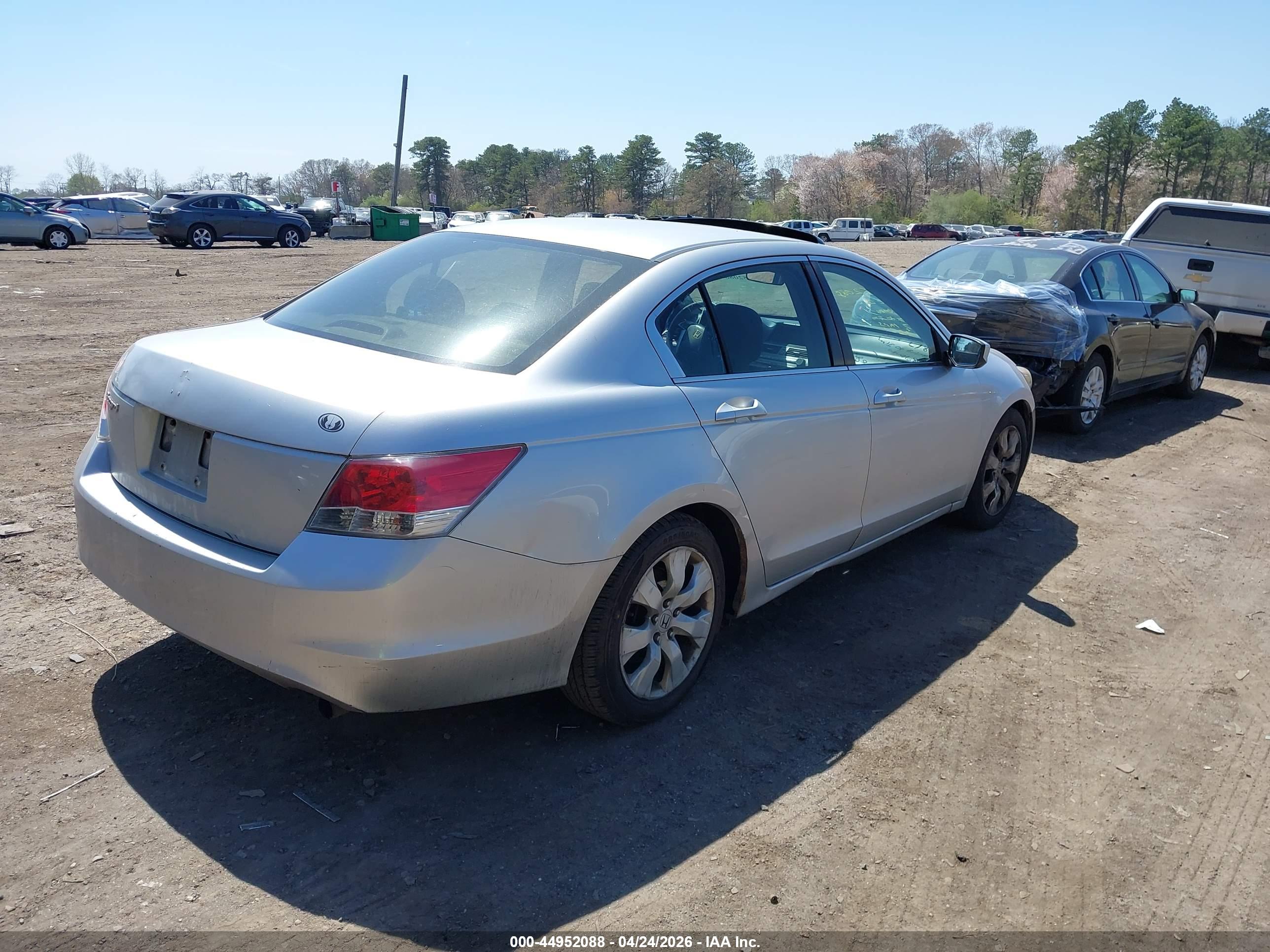 HONDA ACCORD image 4