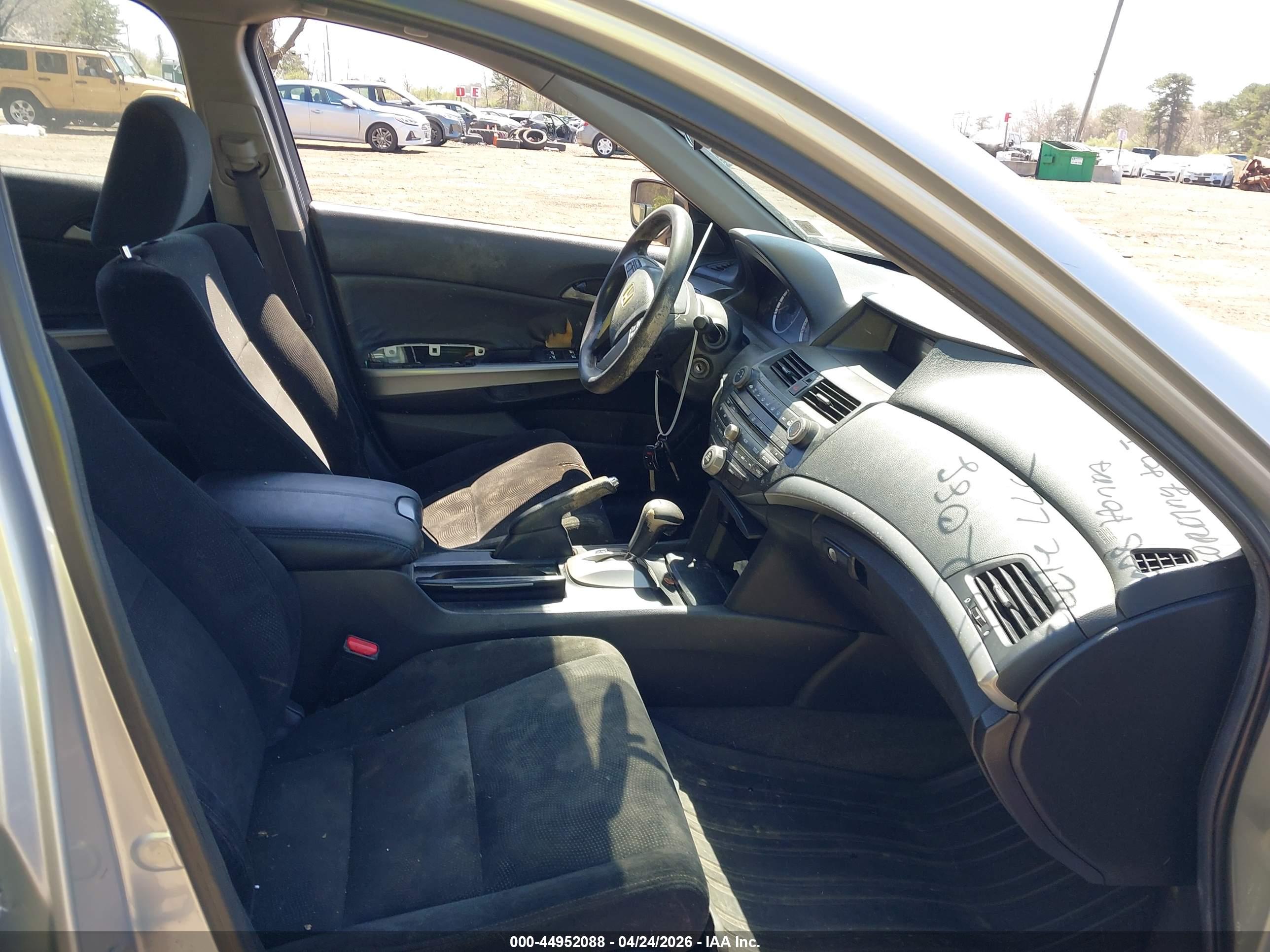 HONDA ACCORD image 5