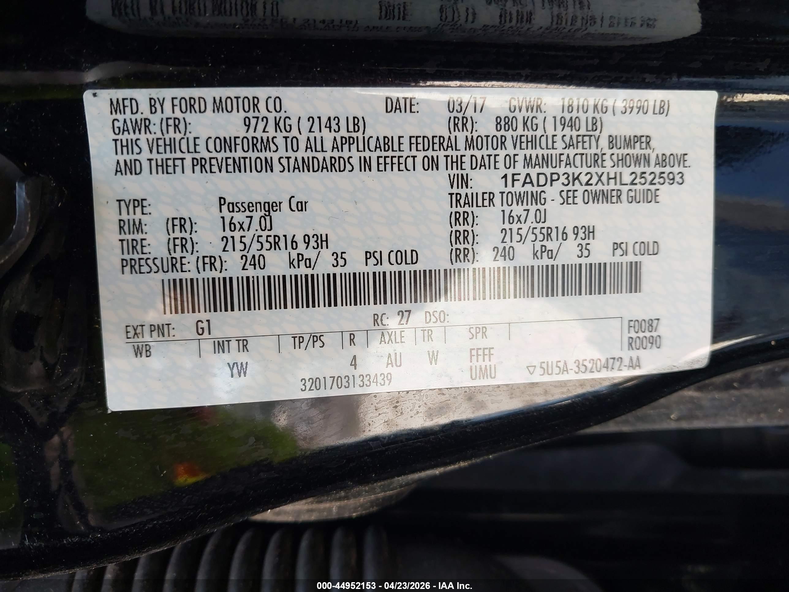 FORD FOCUS image 9