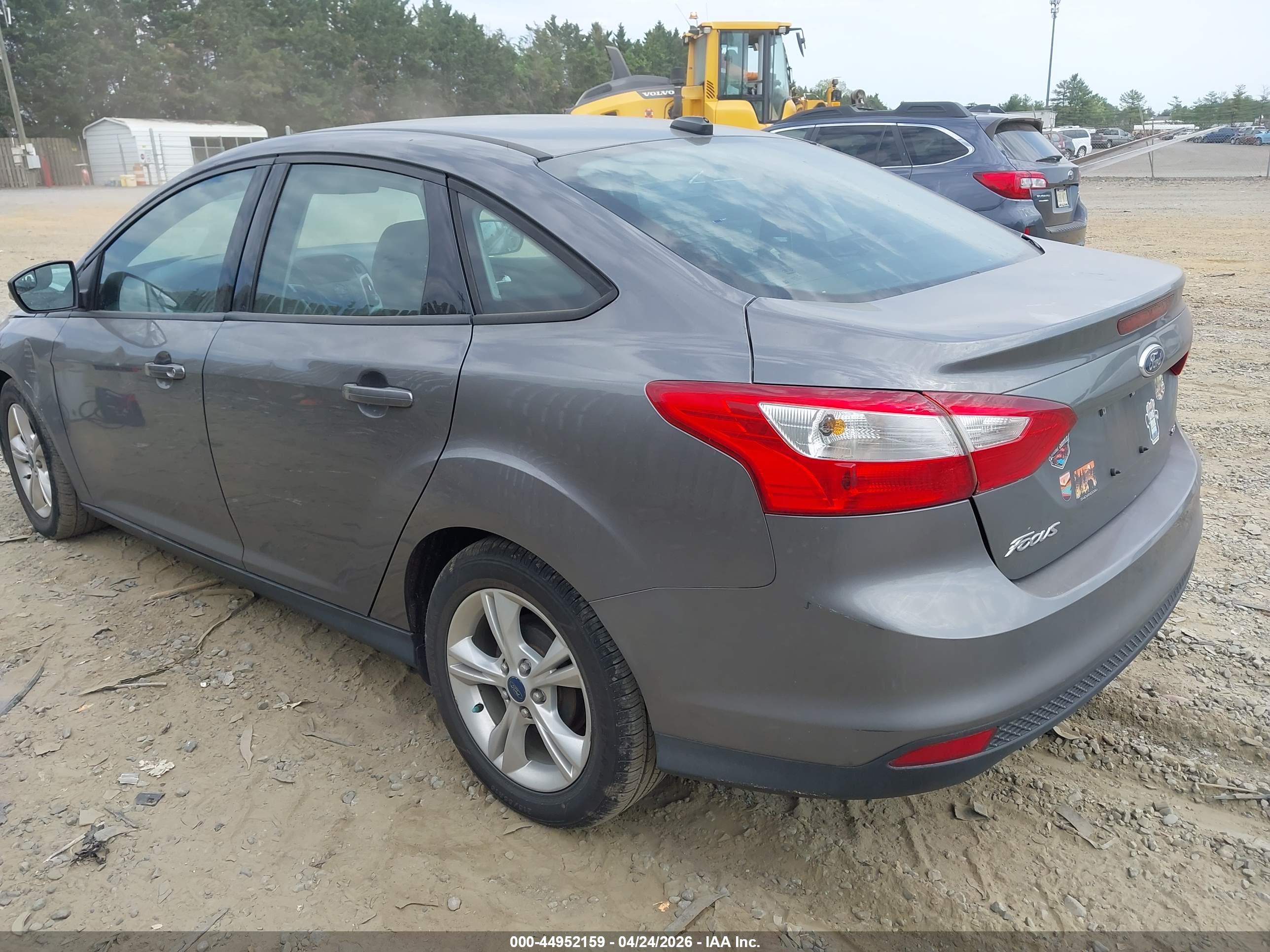 FORD FOCUS image 3