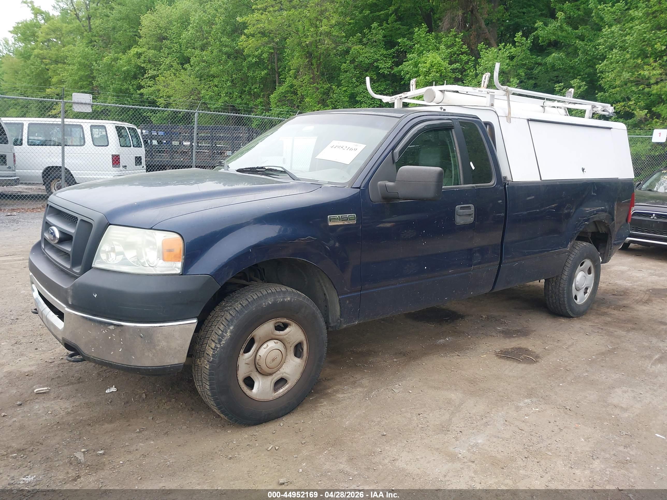 FORD F-150 image 2