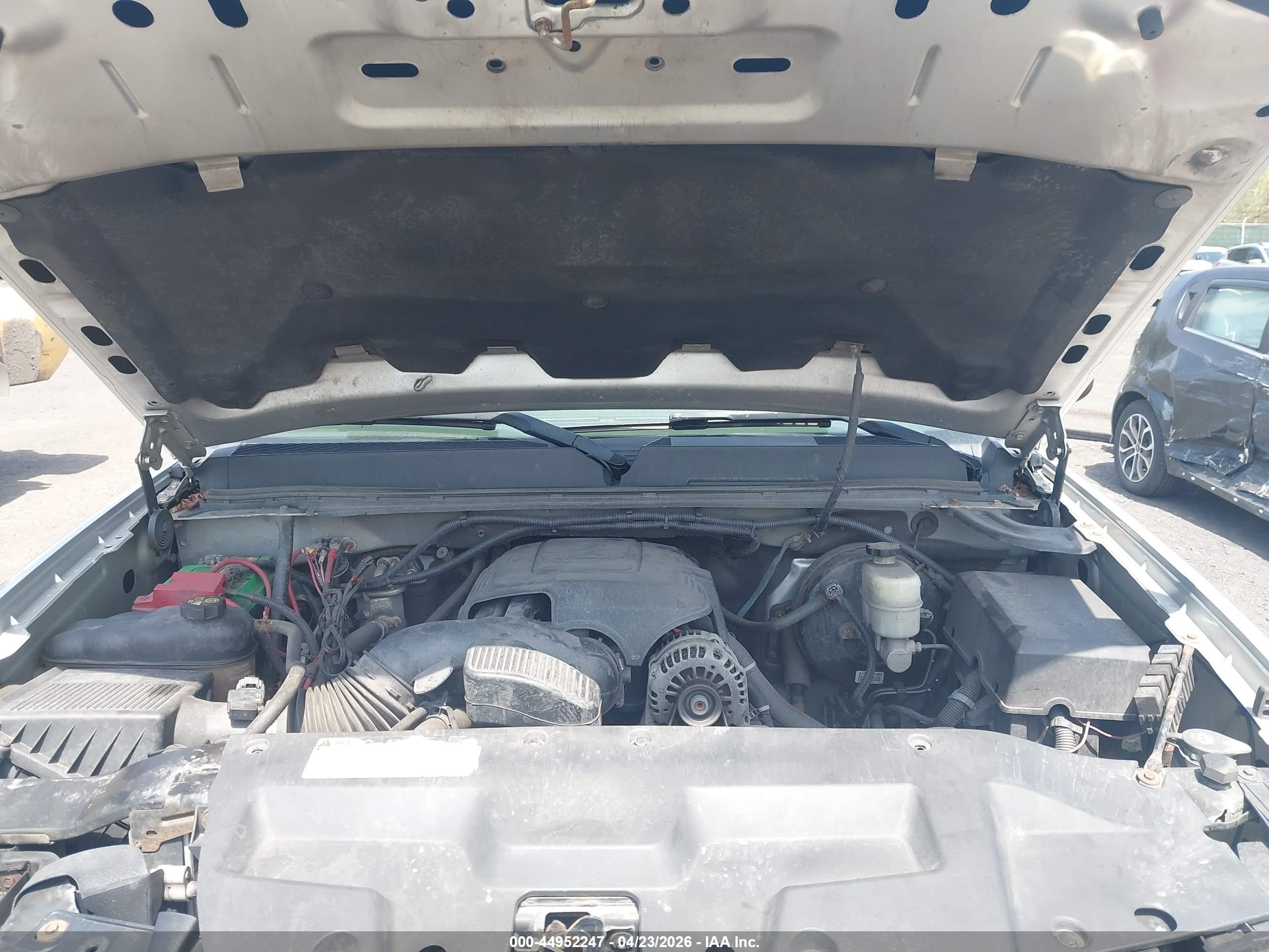 GMC SIERRA image 10