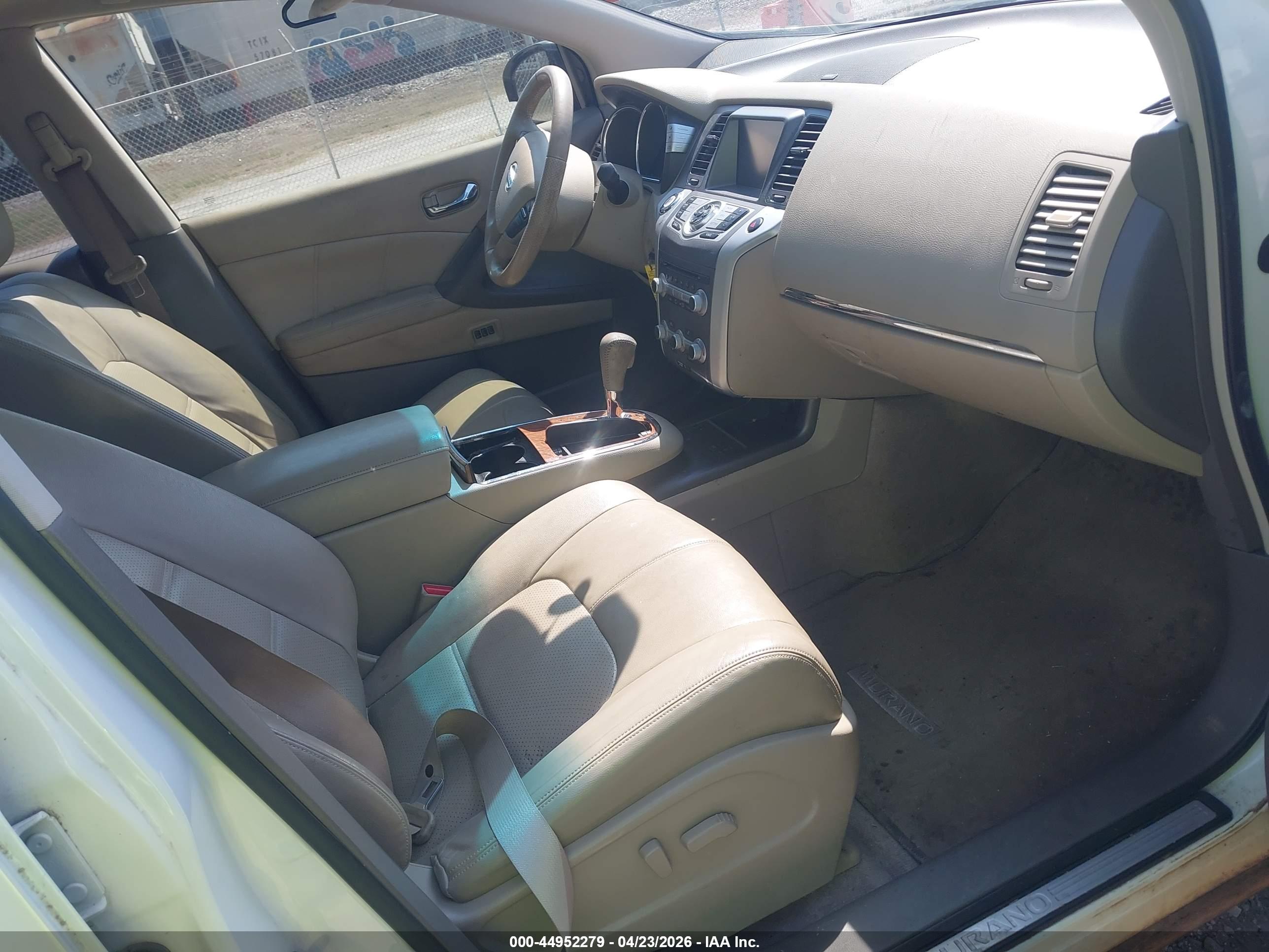 NISSAN MURANO image 5