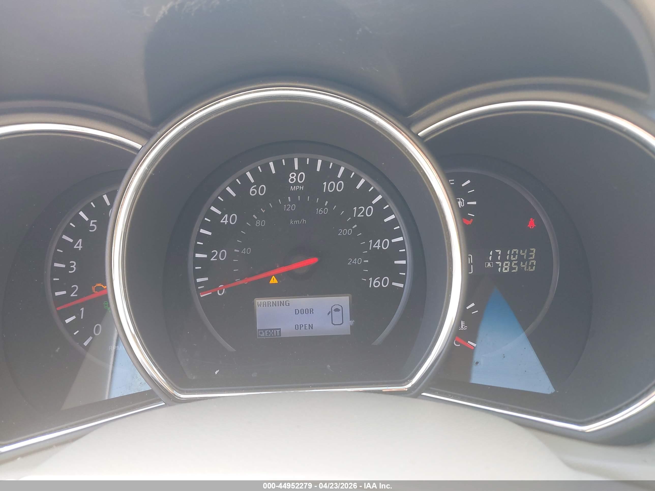 NISSAN MURANO image 7