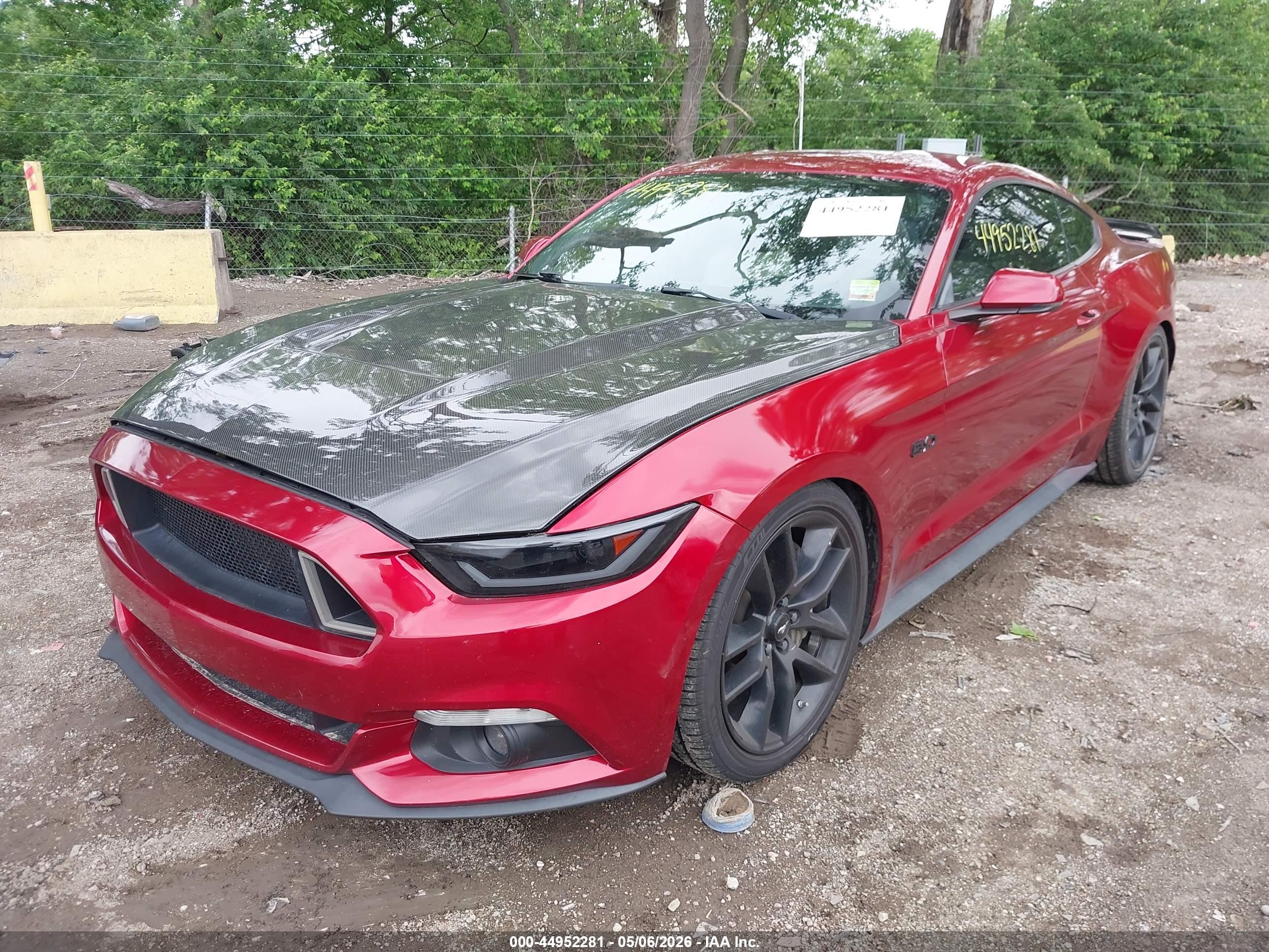 FORD MUSTANG image 6