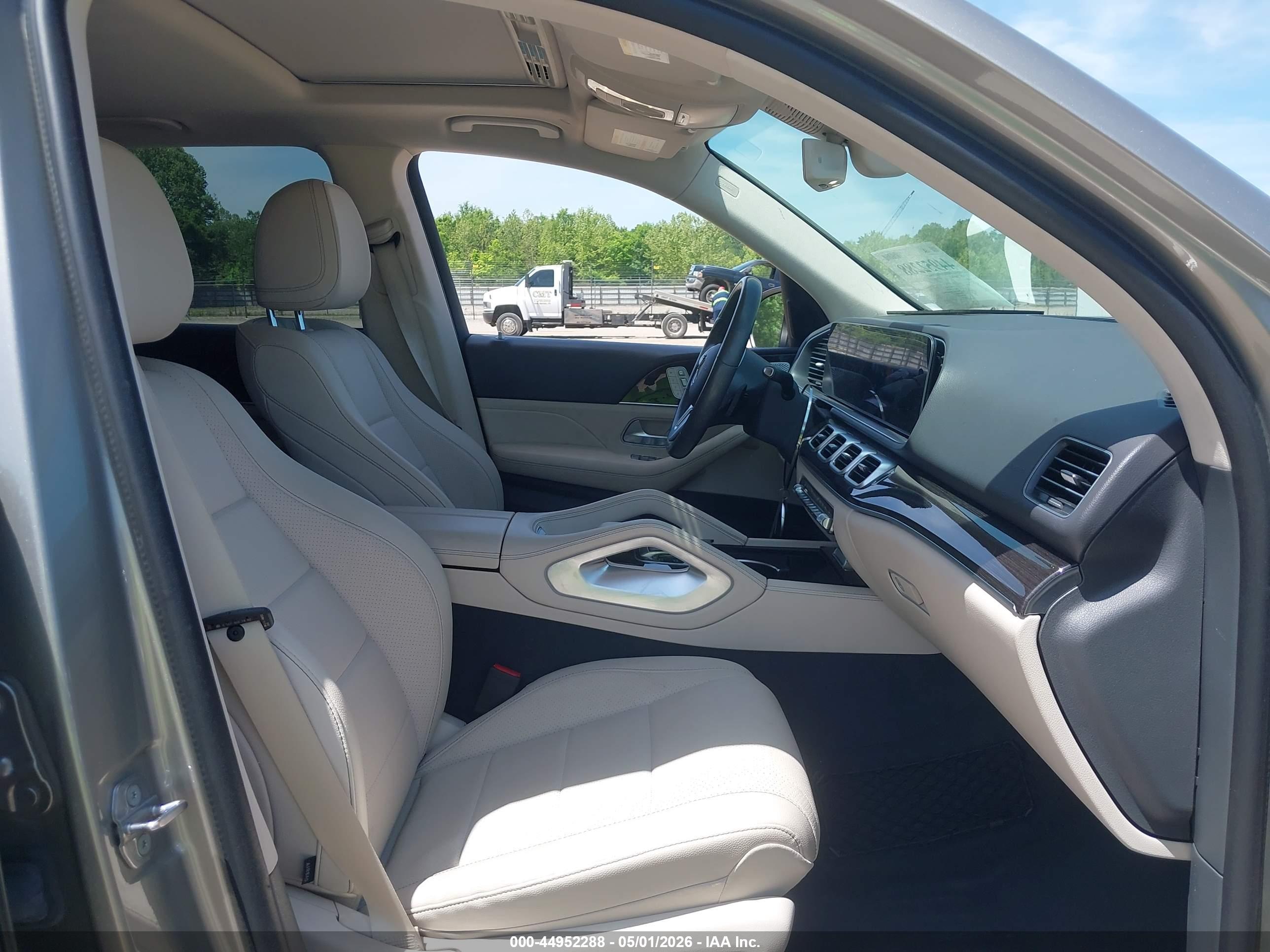 MERCEDES-BENZ GLE image 5