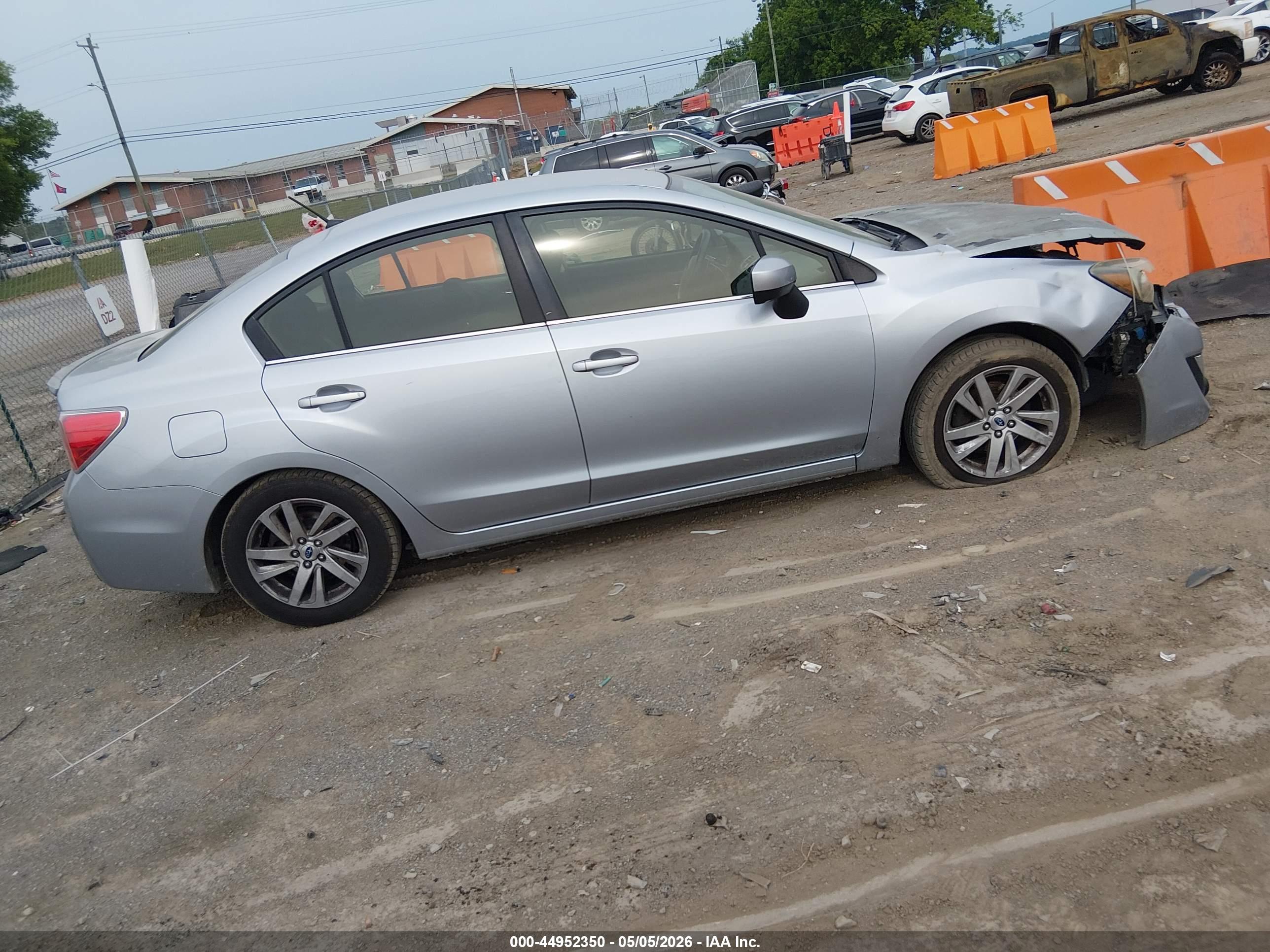 SUBARU IMPREZA image 4