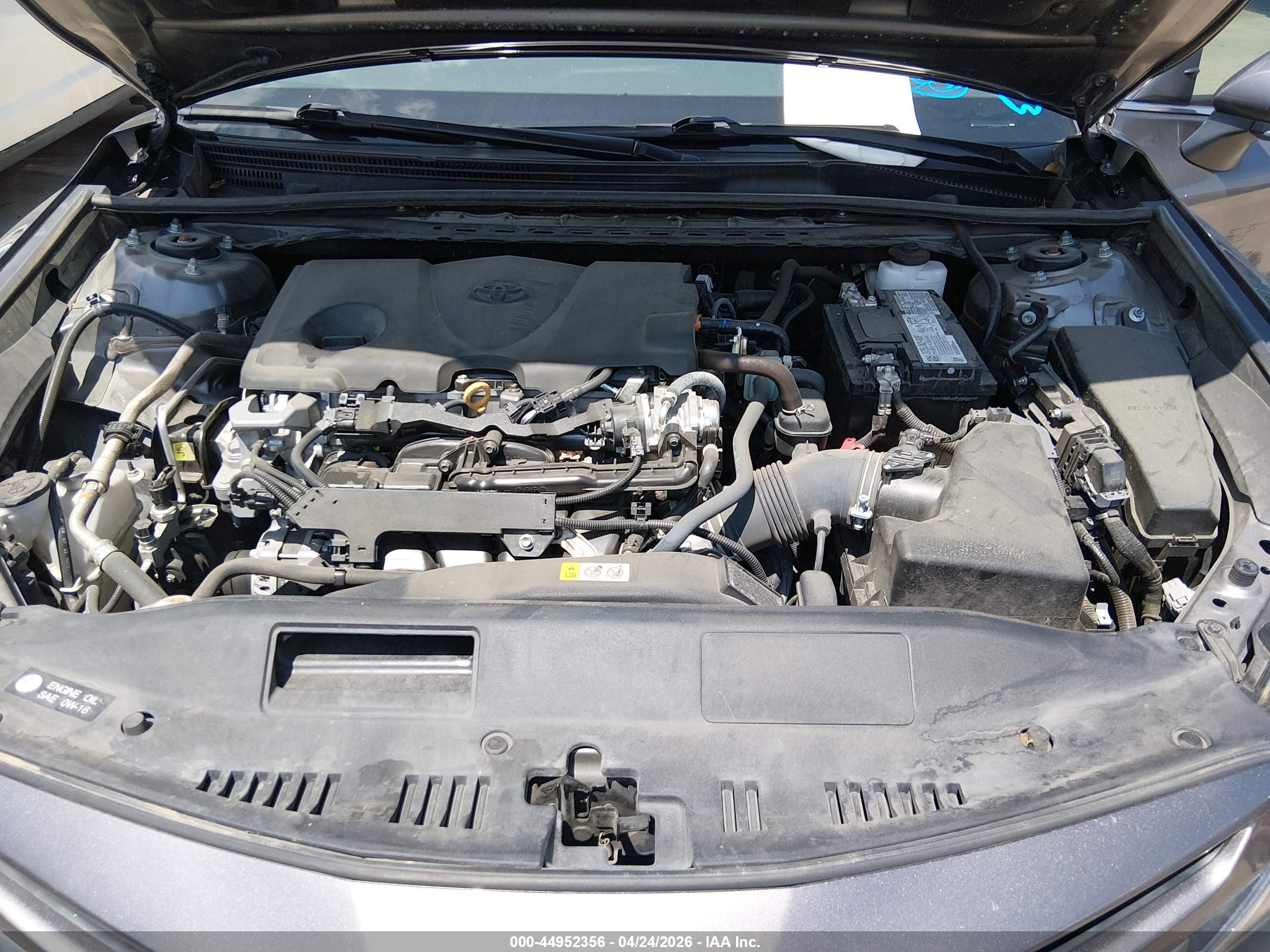 TOYOTA CAMRY image 10