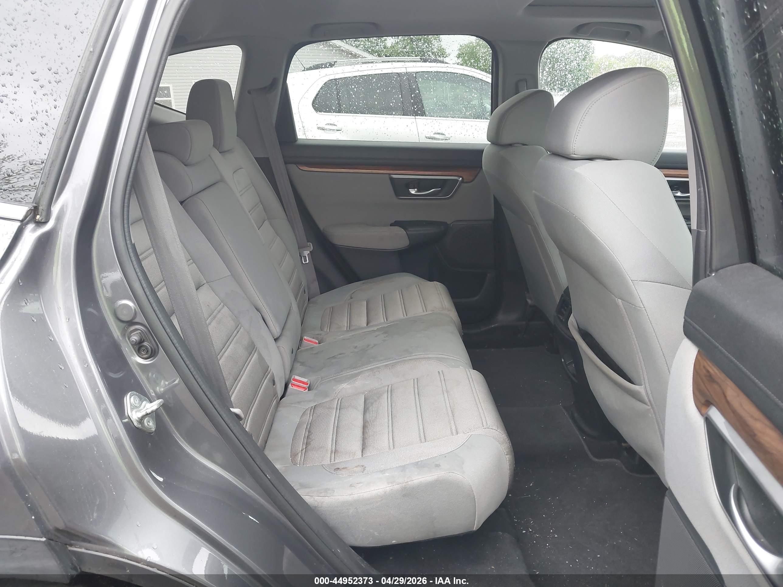 HONDA CR-V image 8