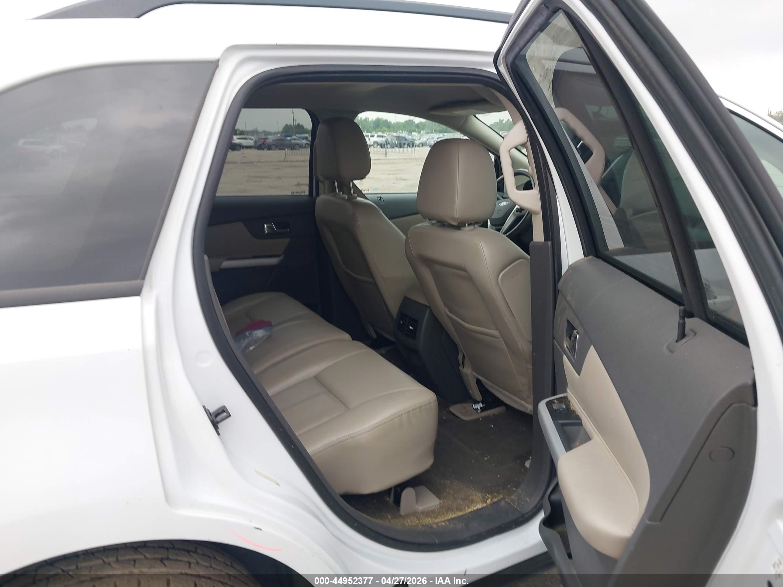 FORD EDGE image 8