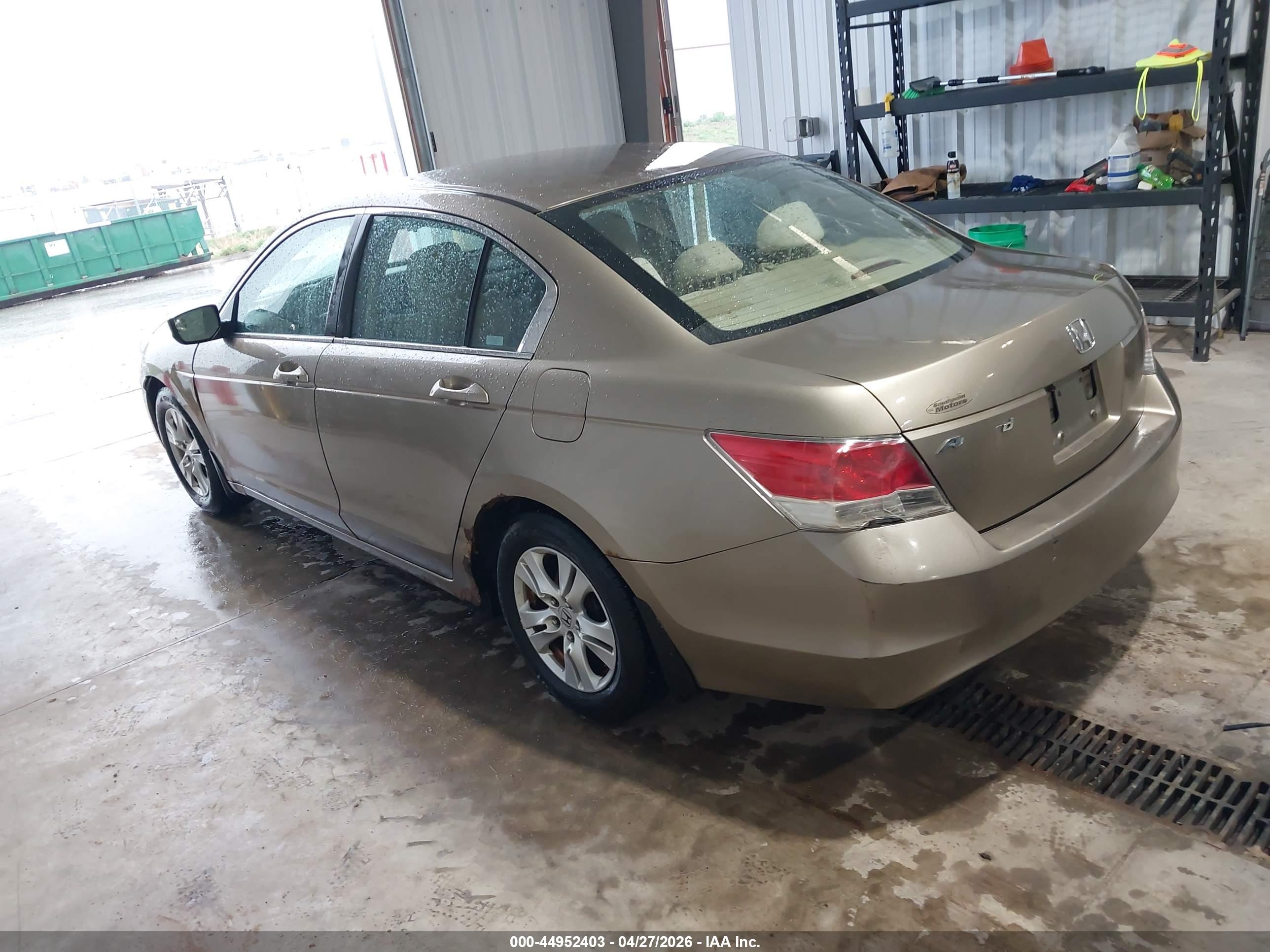 HONDA ACCORD image 3