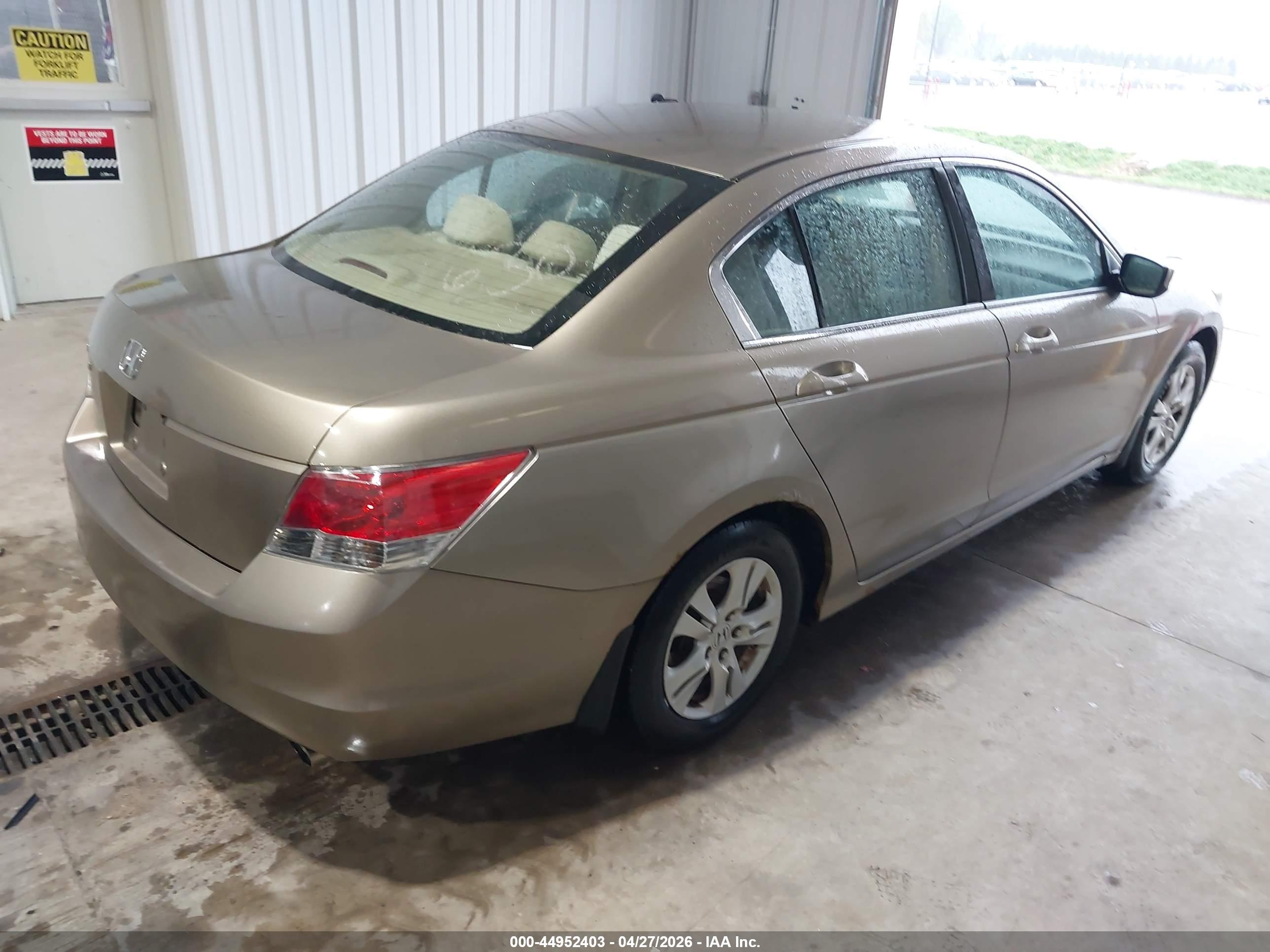 HONDA ACCORD image 4