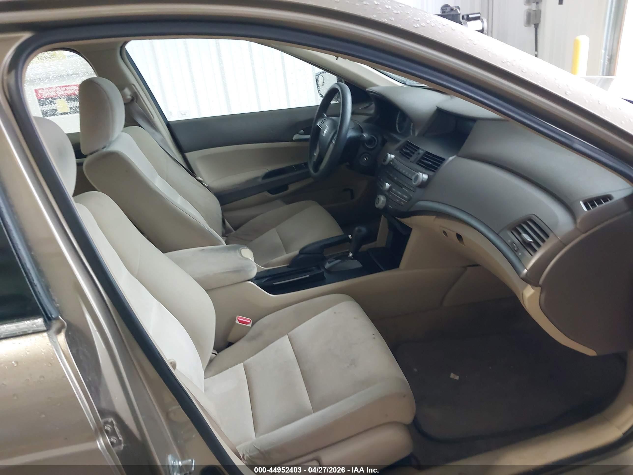 HONDA ACCORD image 5