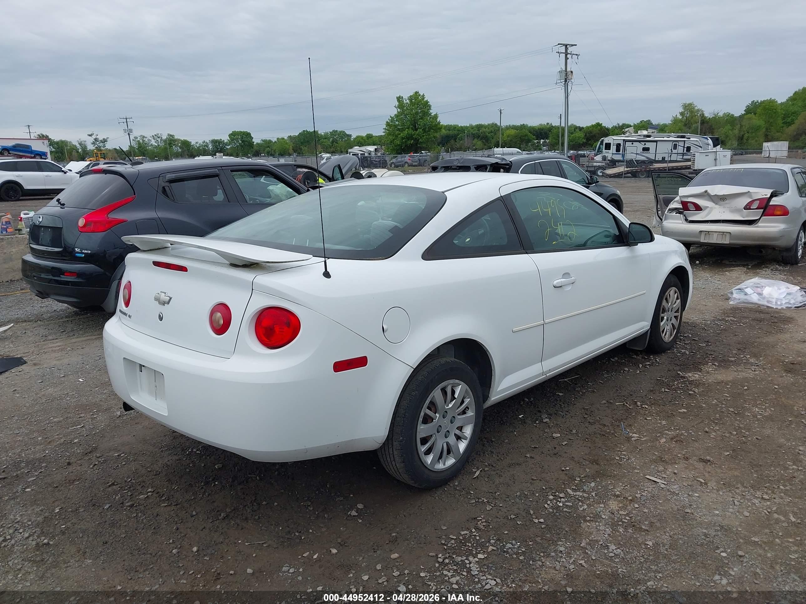 CHEVROLET COBALT image 4