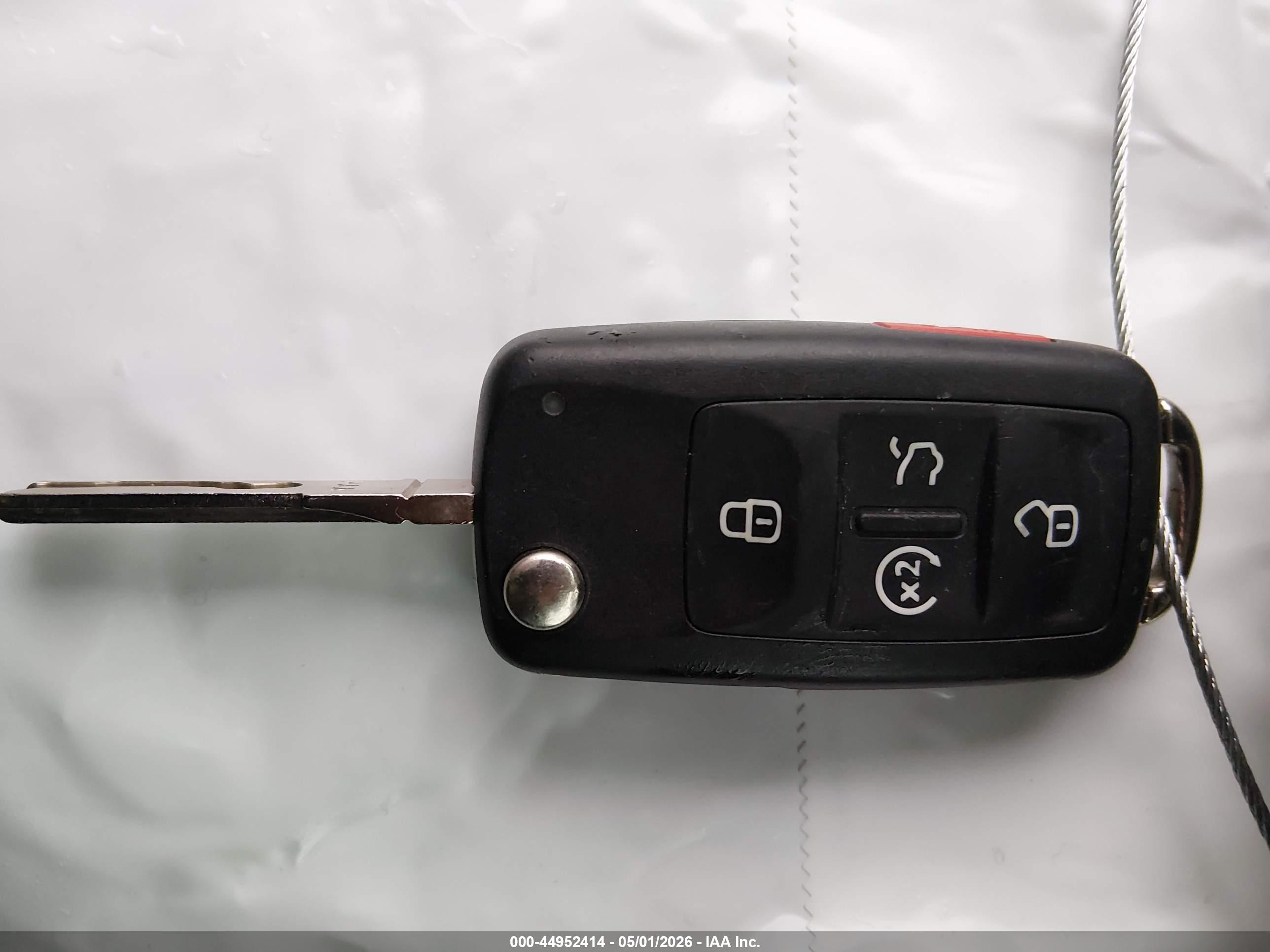 VOLKSWAGEN PASSAT image 11