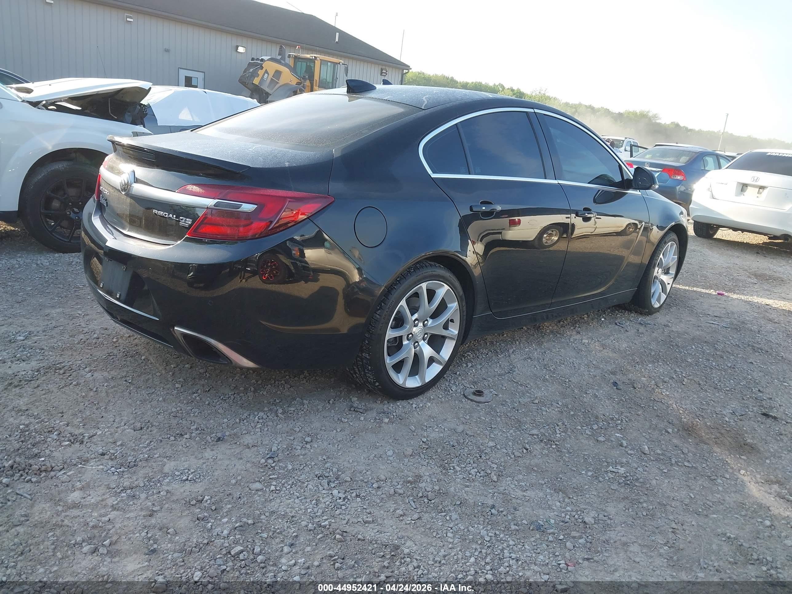 BUICK REGAL image 4